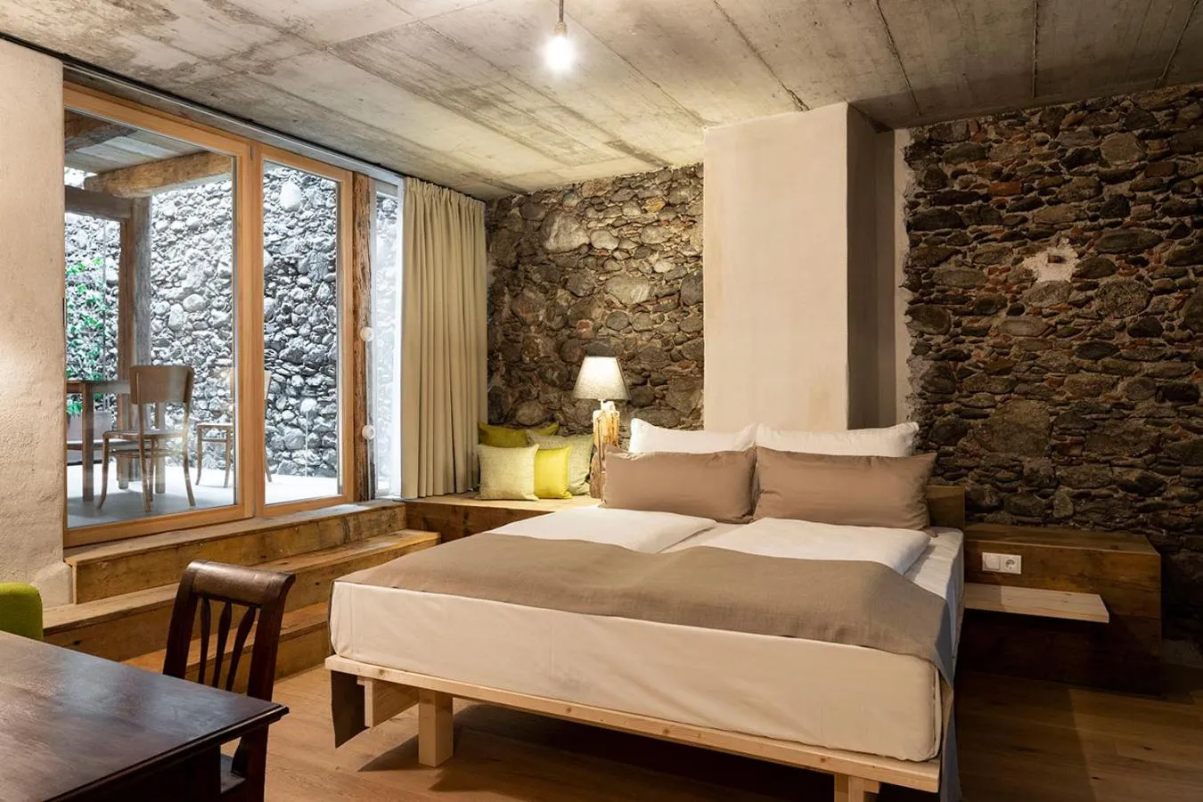 Photo of the whole room, Bed in rössl bianco b&b&b