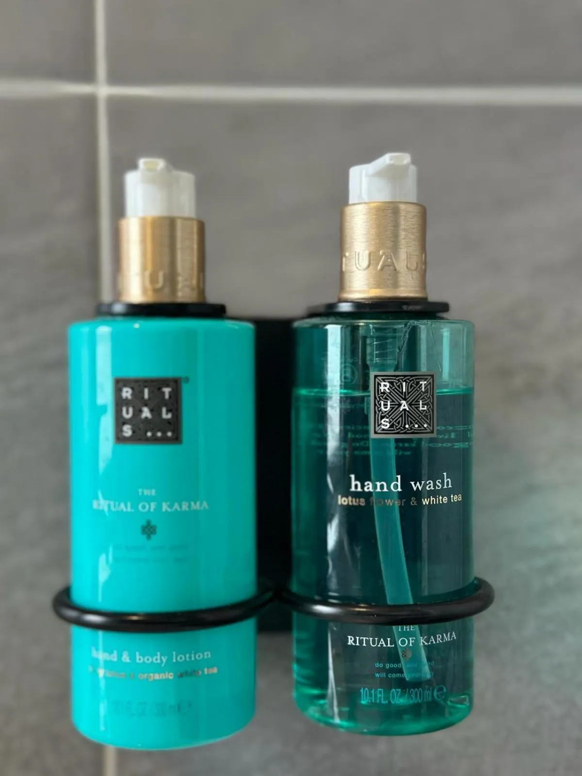 Bathroom in The Sandymount Hotel