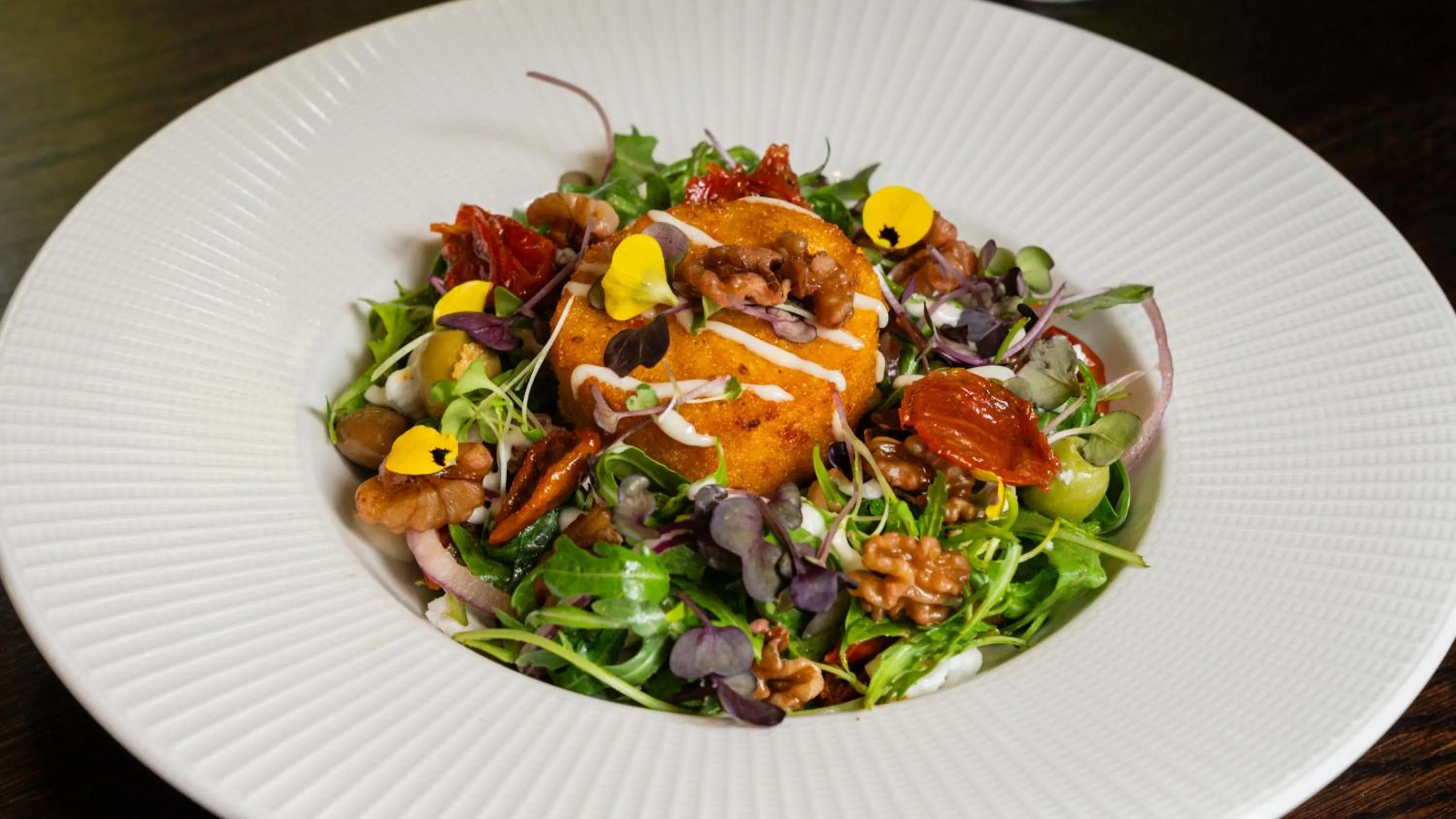 Restaurant/places to eat in The Sandymount Hotel