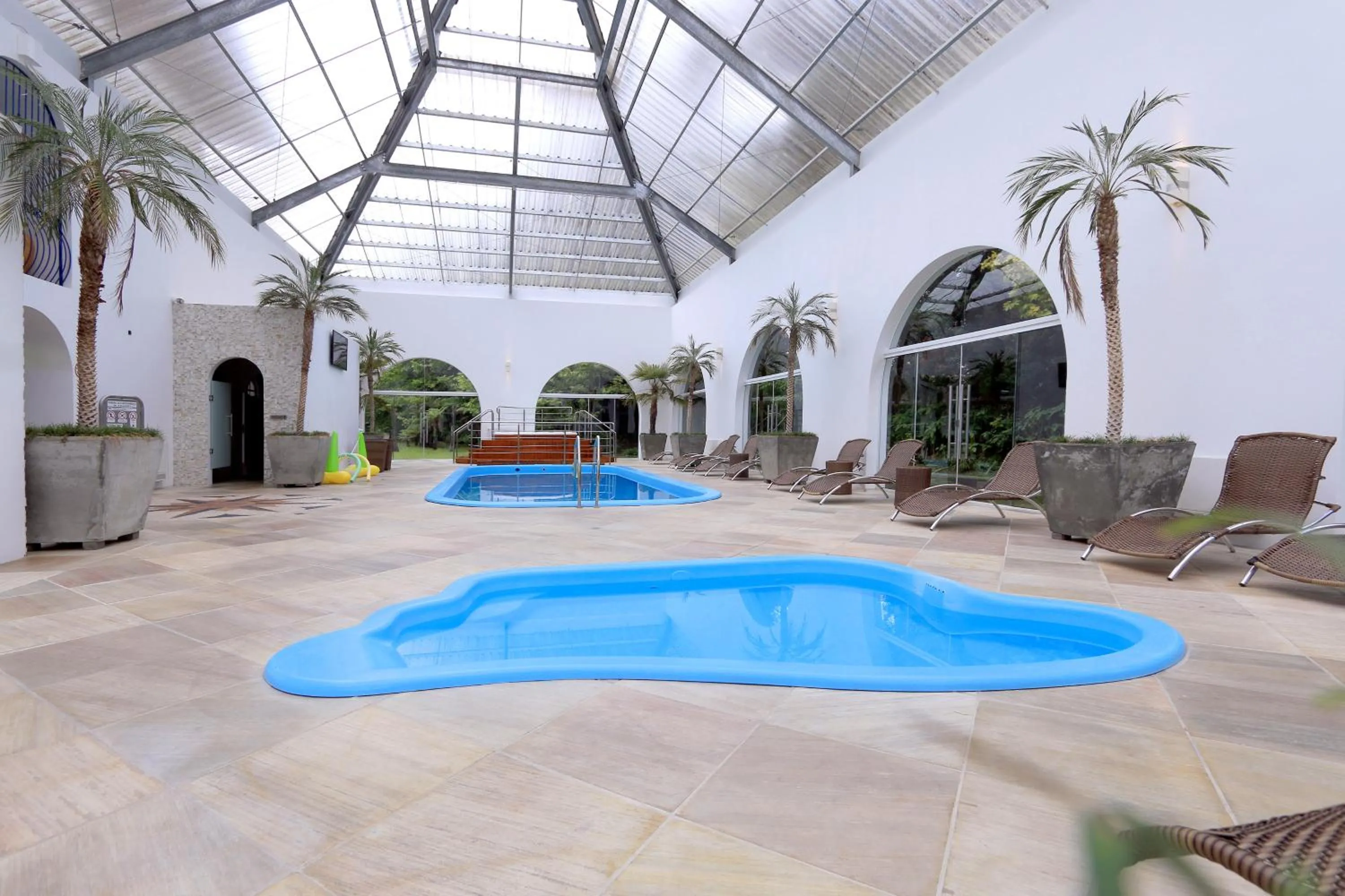 Swimming pool in Hotel Gramado Palace
