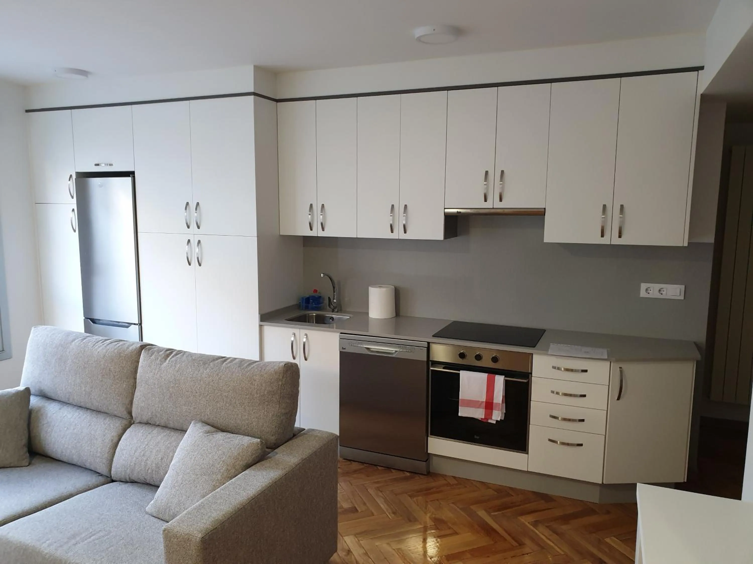 Area and facilities in Cíes Premium Suitel García Barbón 73 - Love your Stay