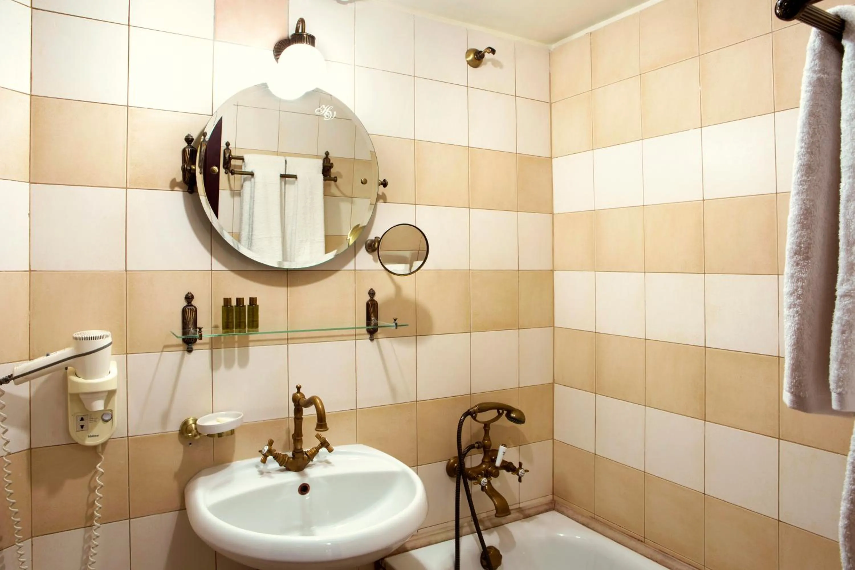 Bathroom in Zeus Essence Bucharest Venezia