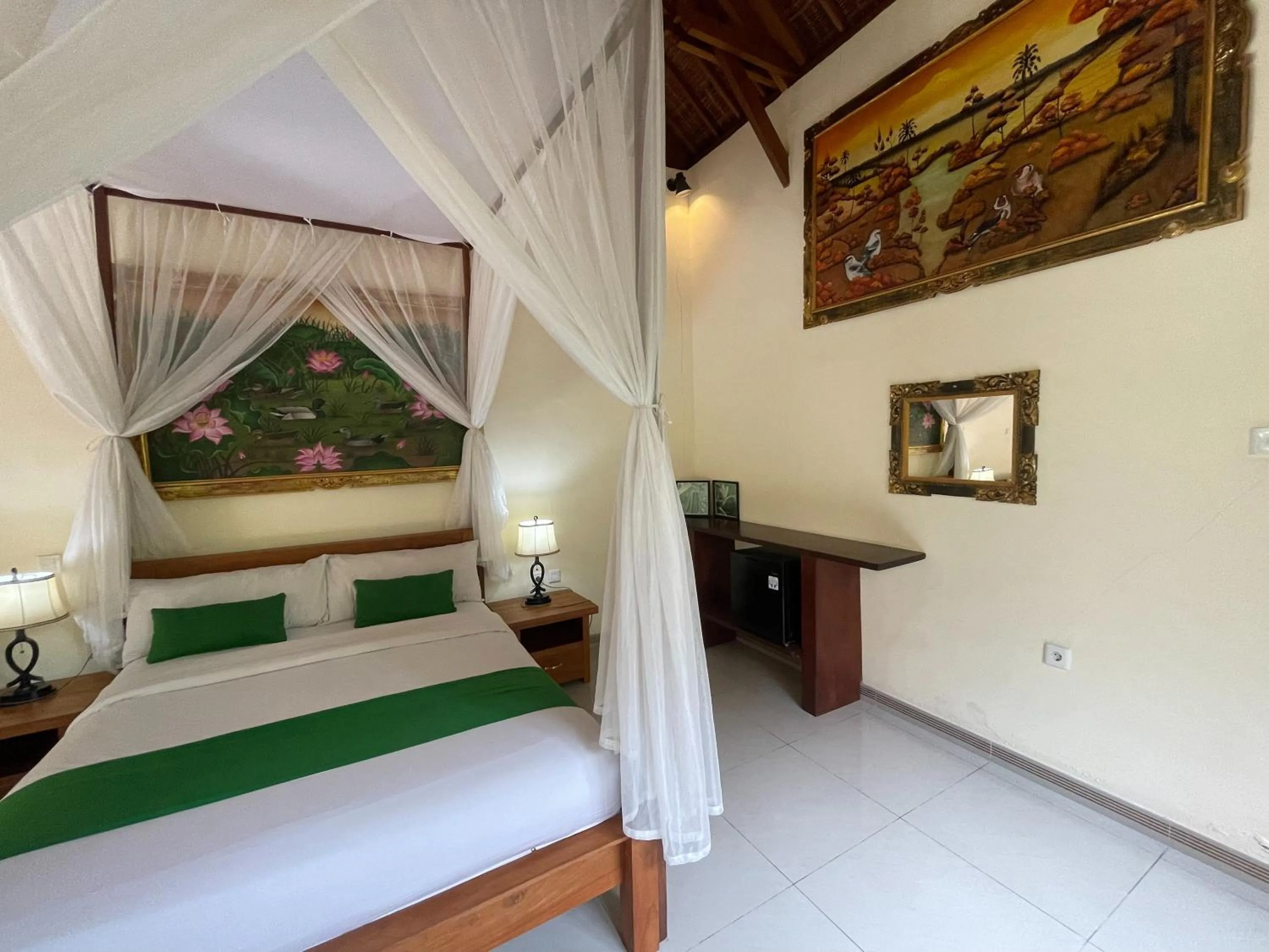 Bed in Graha Madesimon