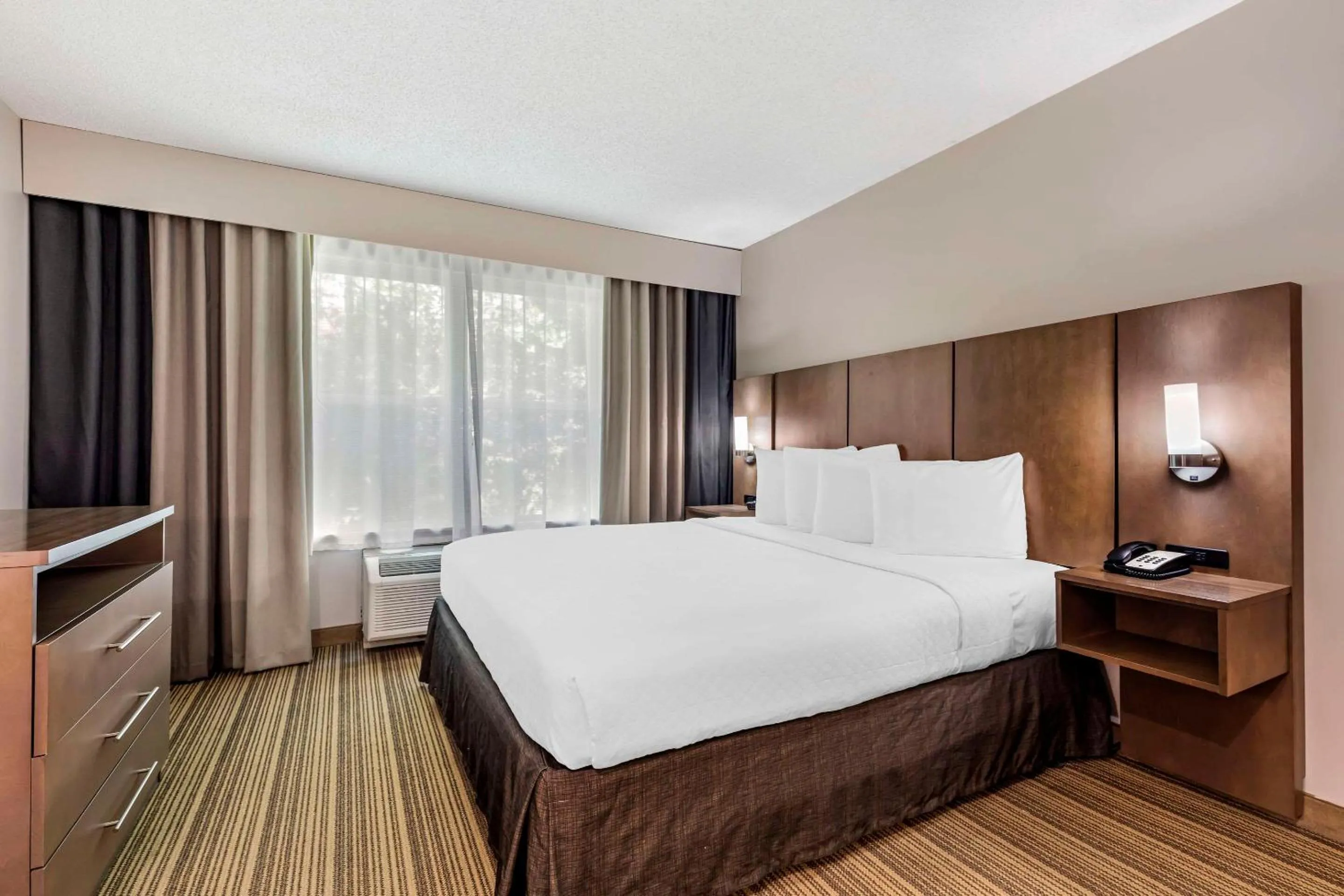 Bedroom, Bed in Country Inn & Suites by Radisson, Annapolis, MD