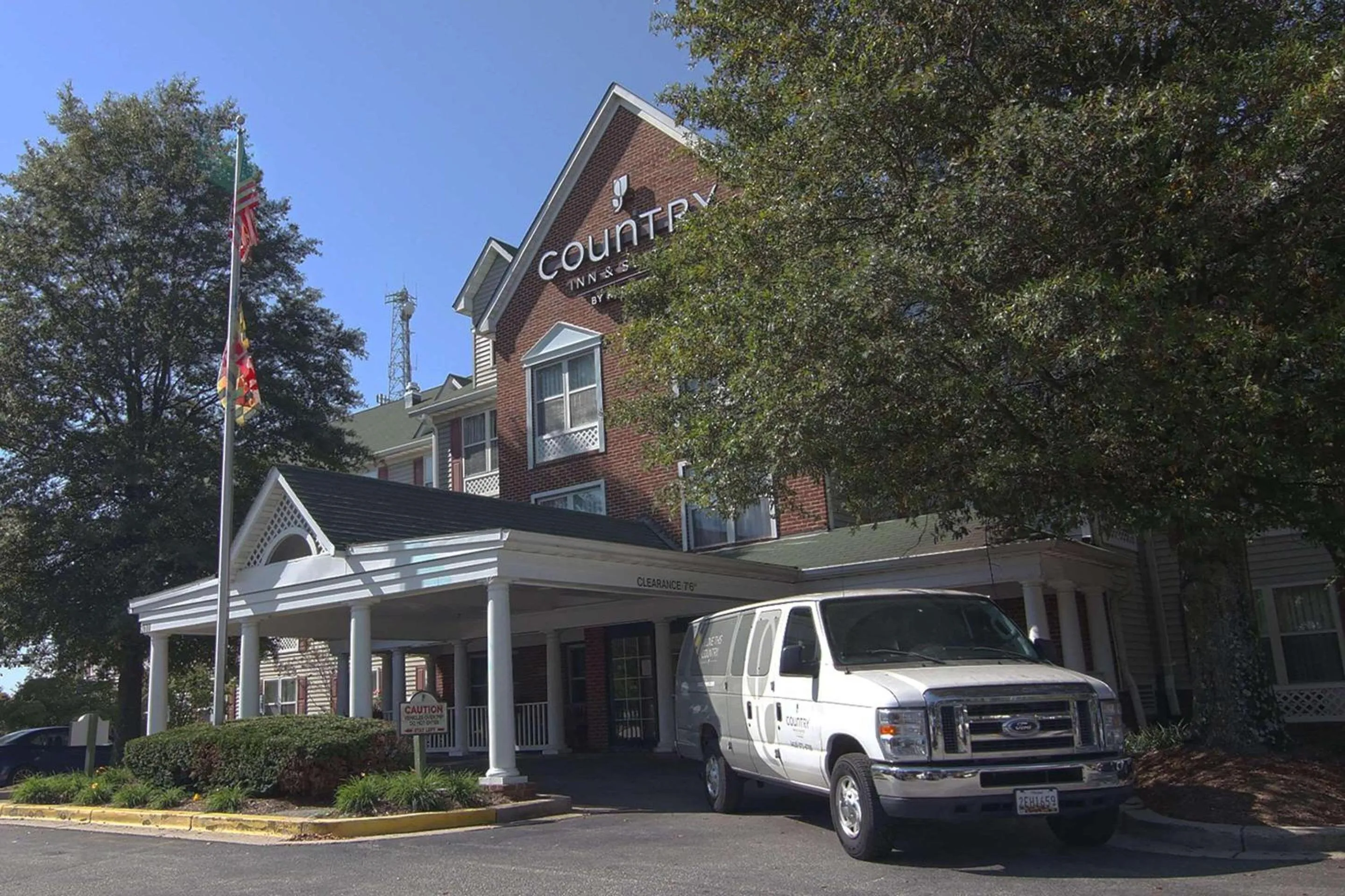 Property building in Country Inn & Suites by Radisson, Annapolis, MD