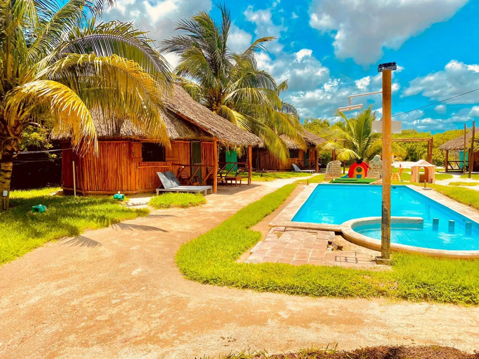 Property building in Cabanas Jaalkab