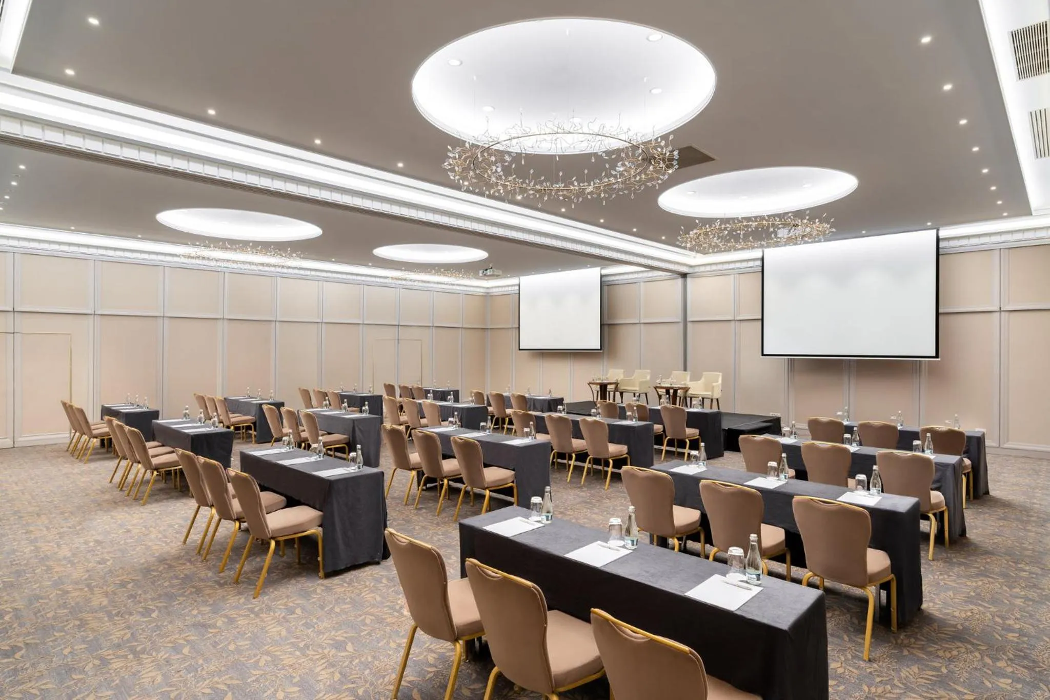 Banquet/Function facilities in InterContinental Athenee Palace Bucharest by IHG