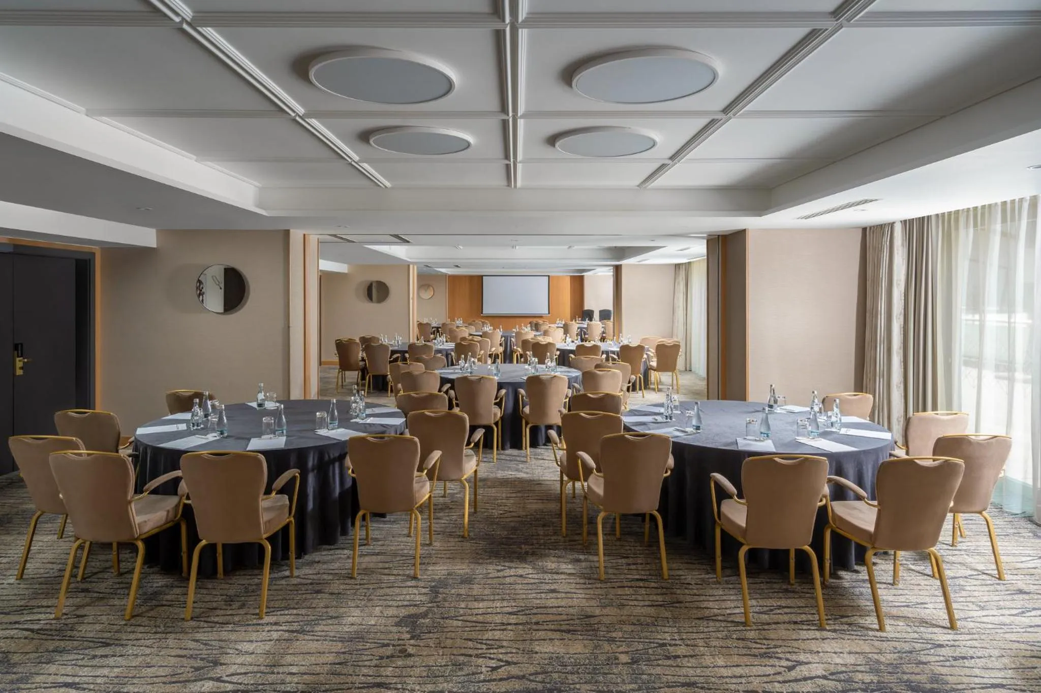 Meeting/conference room in InterContinental Athenee Palace Bucharest by IHG