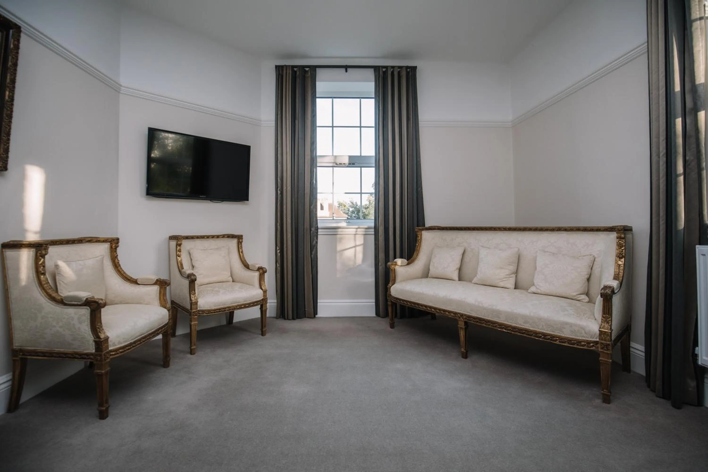 Bedroom in Hemswell Court