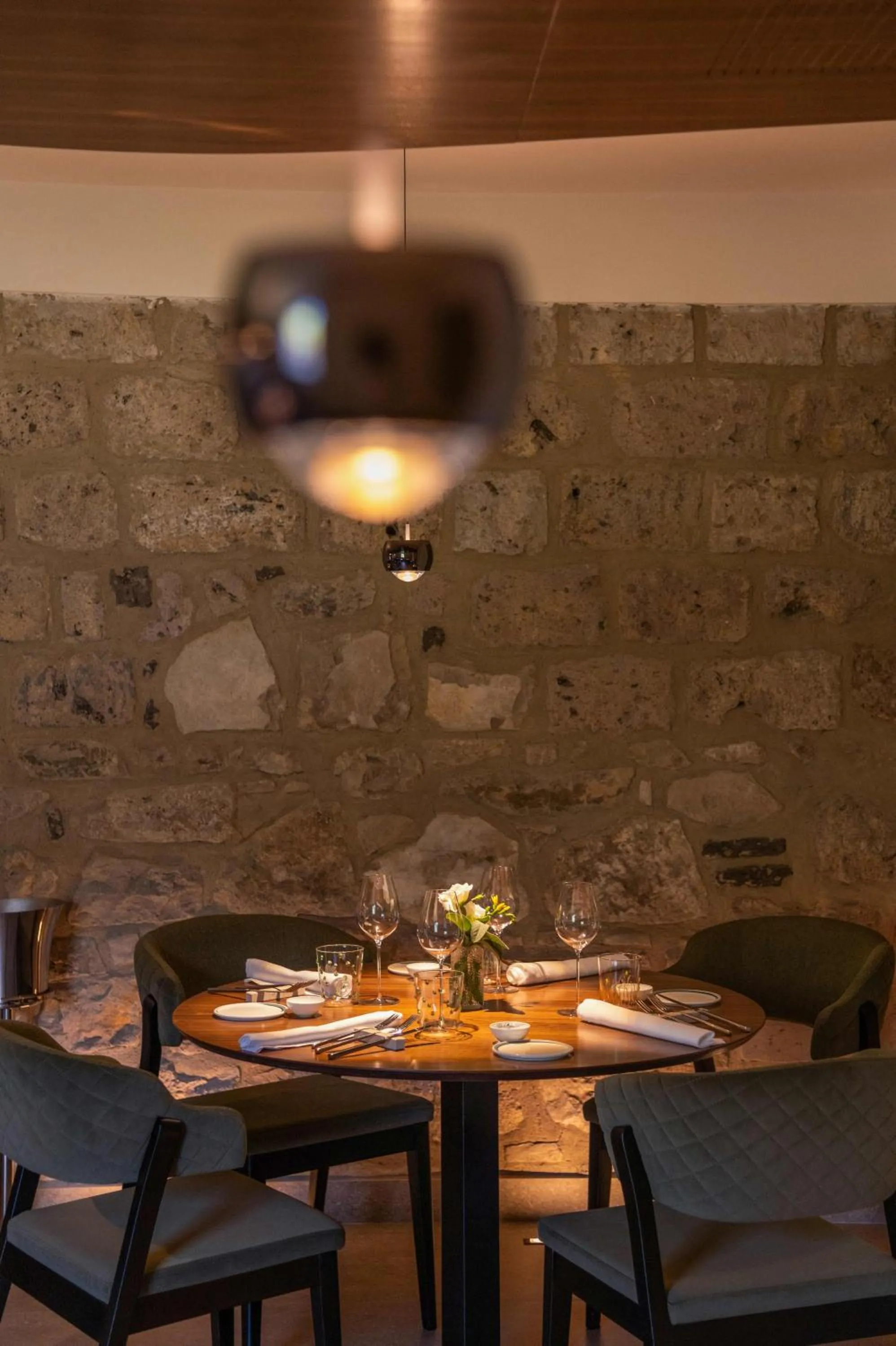 Restaurant/places to eat in Caruso sea view