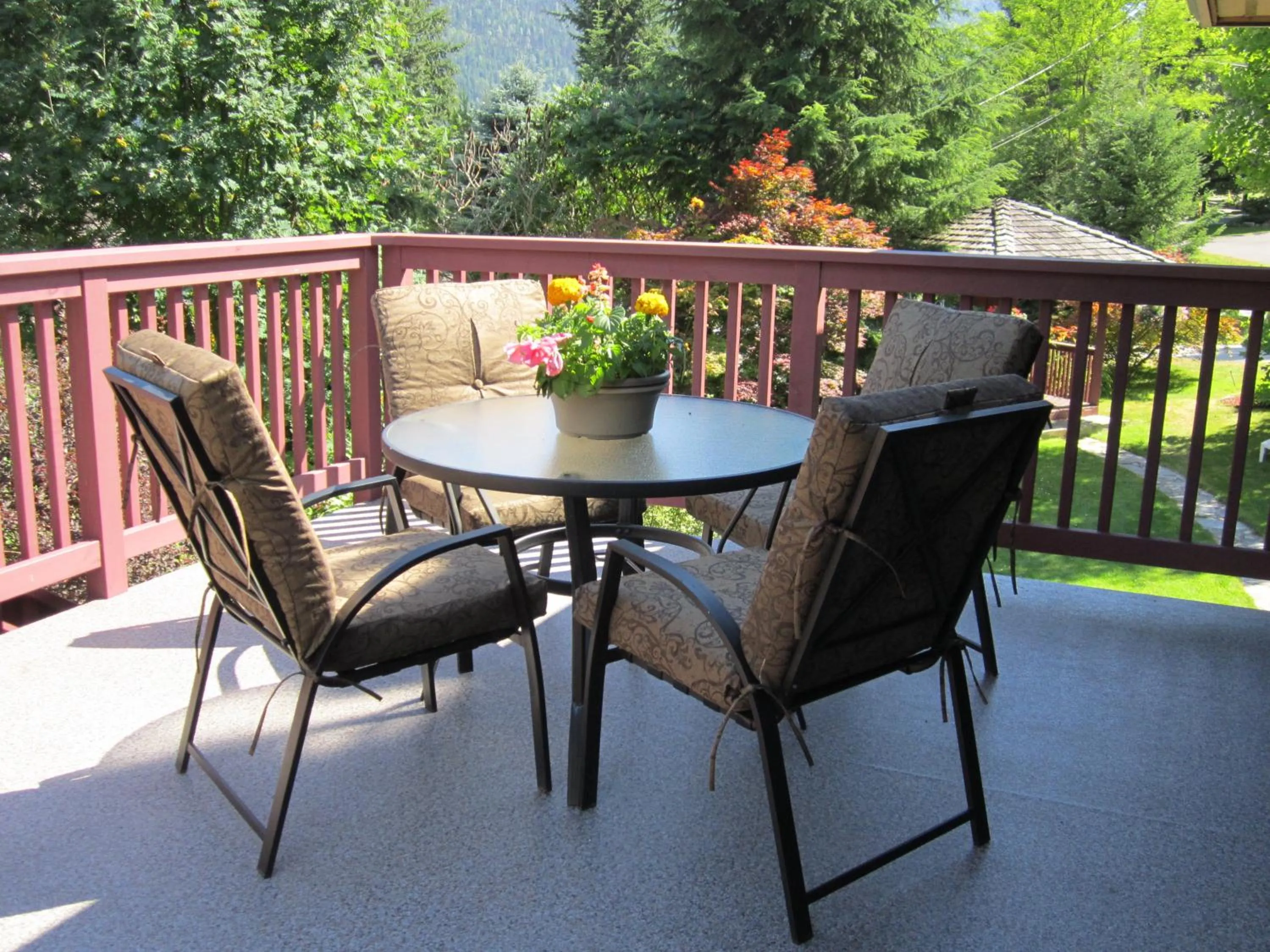 Balcony/Terrace in Creekside B&B