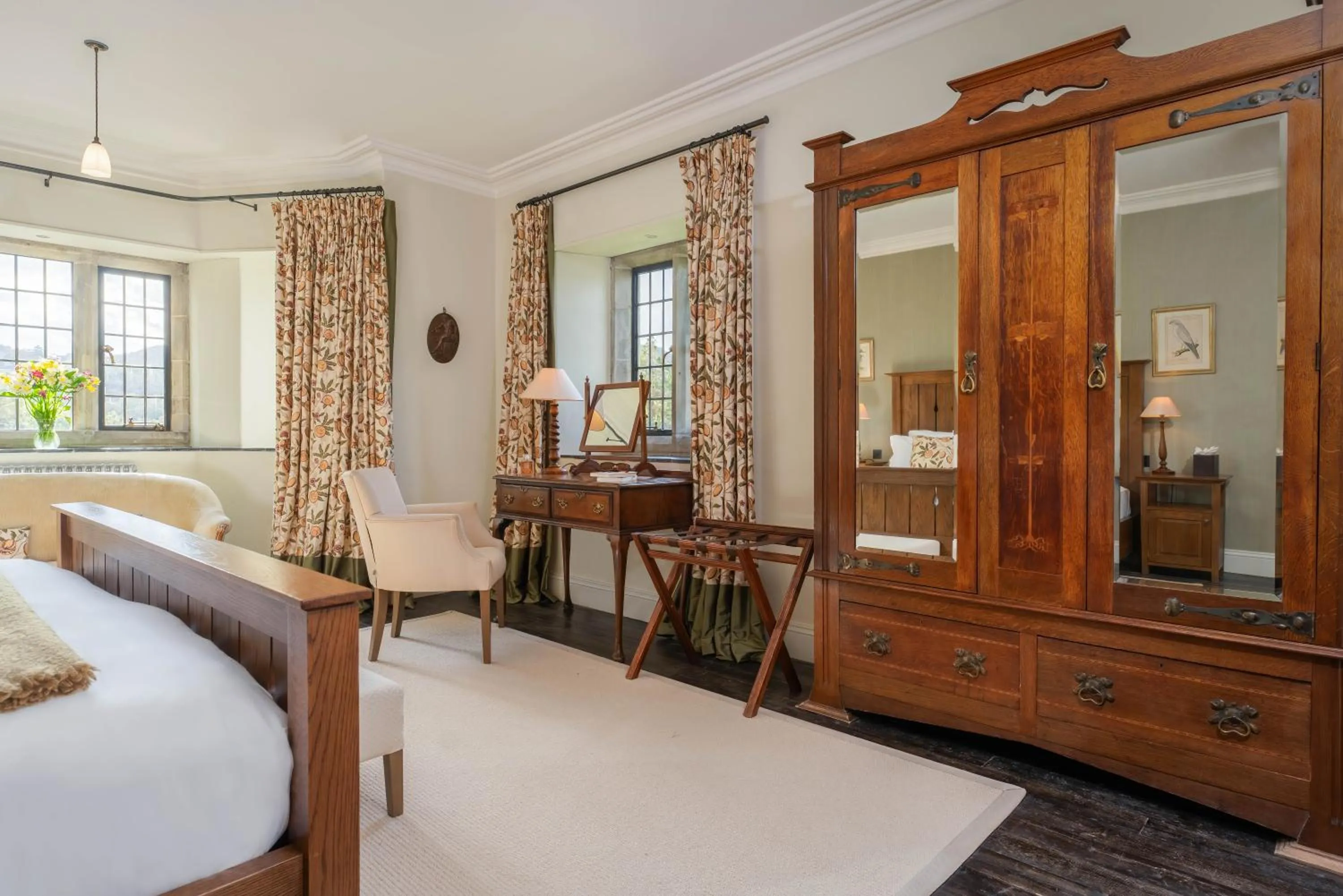 Bed in Ard na Sidhe Country House Hotel