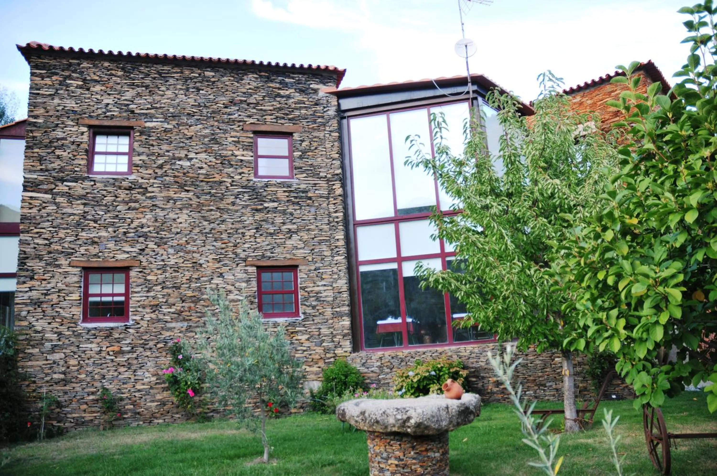 Garden view in Casa Lagar Da Alagoa