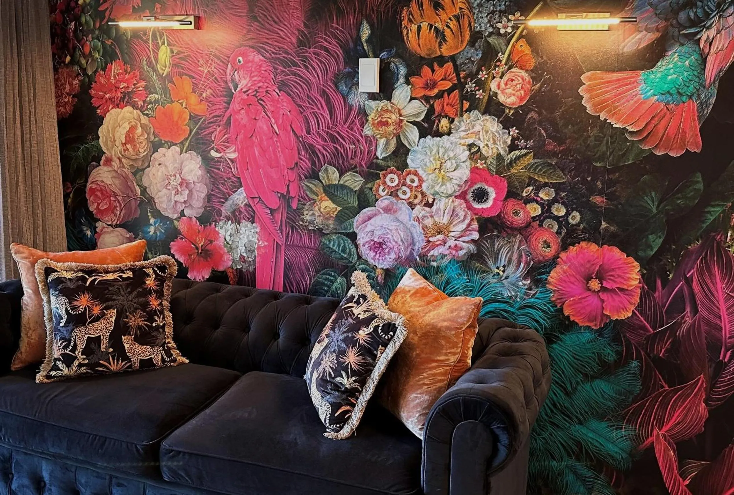 Seating area in Tides Hotel