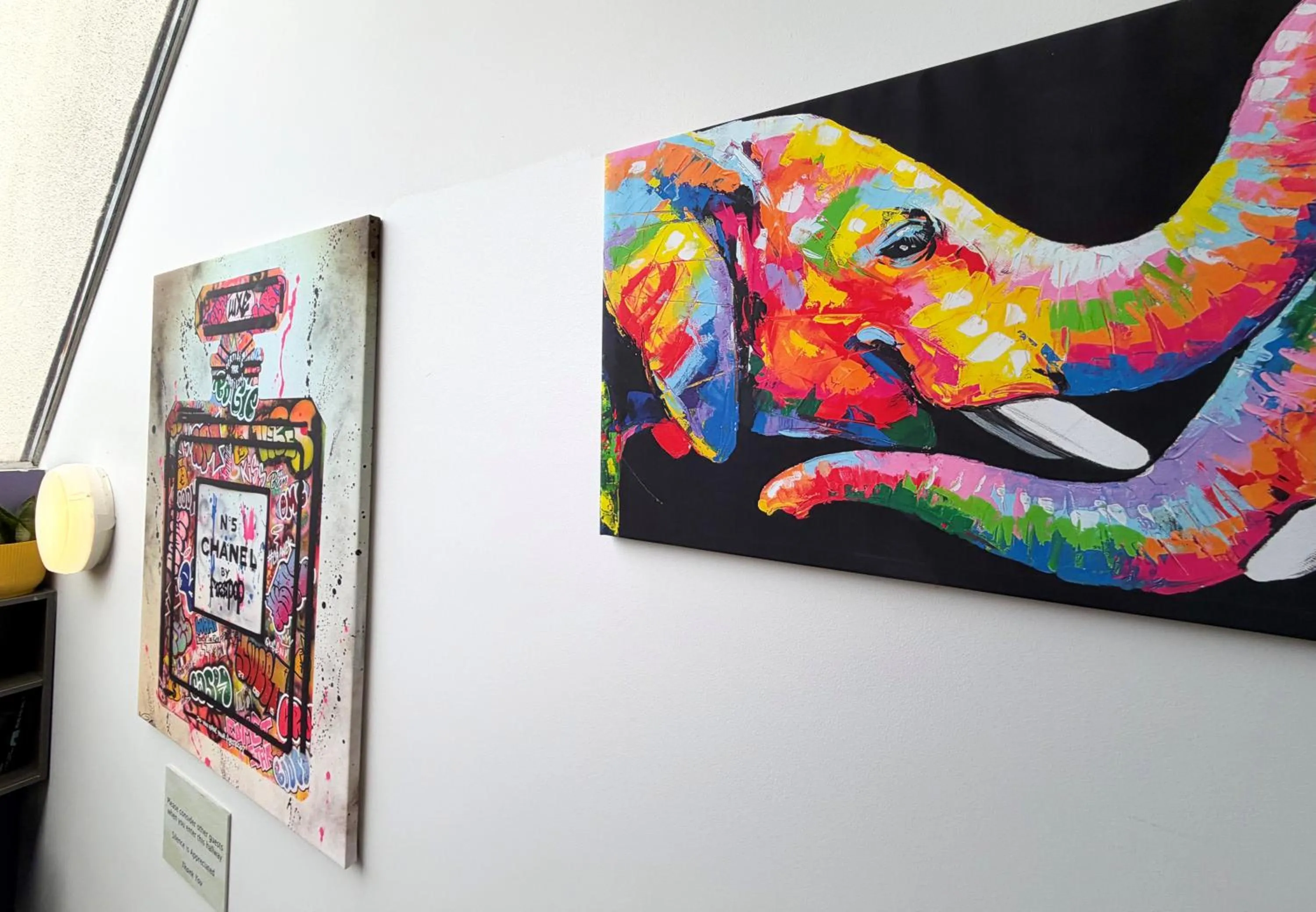 Decorative detail in Tides Hotel