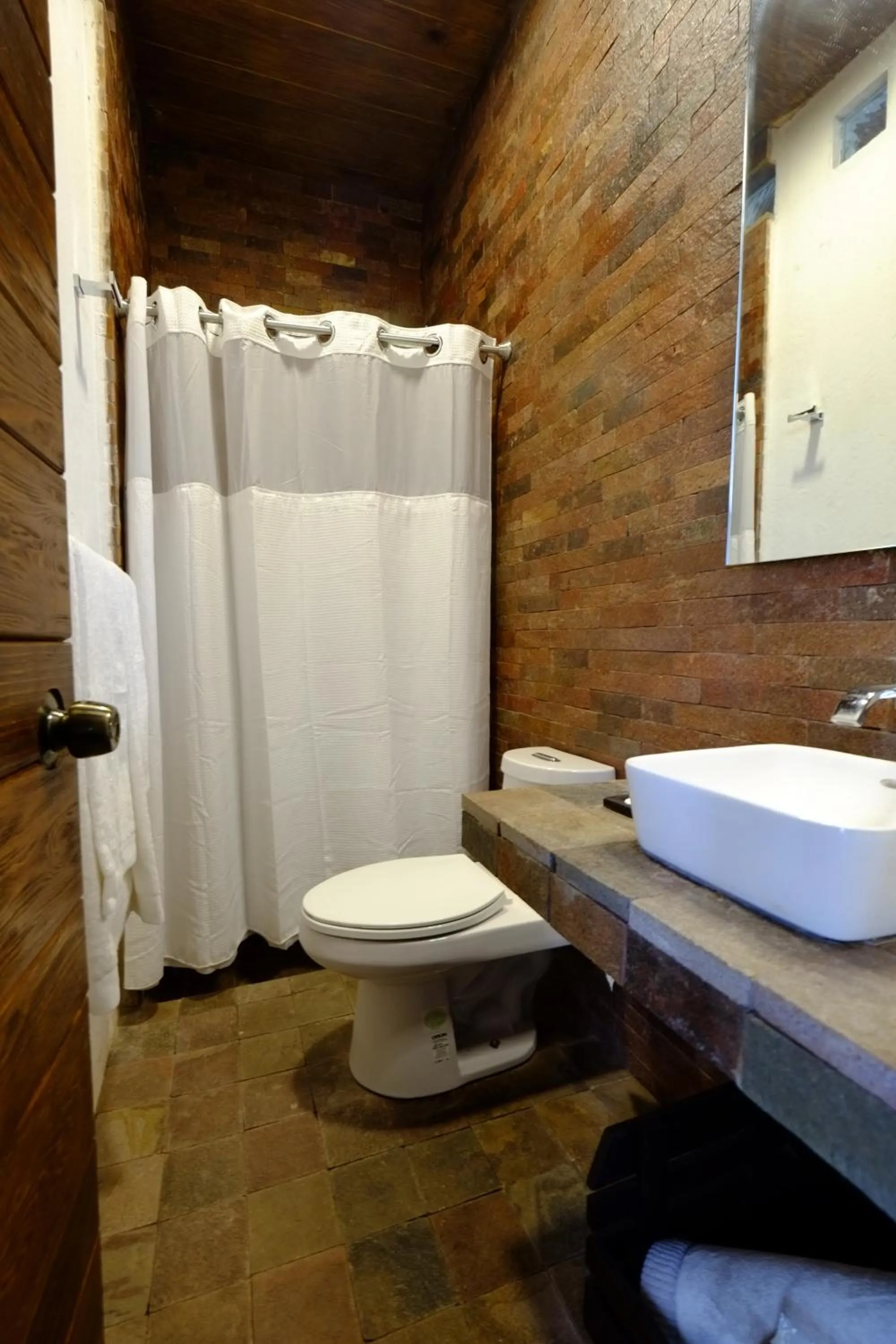 Bathroom in Mineral del Cielo