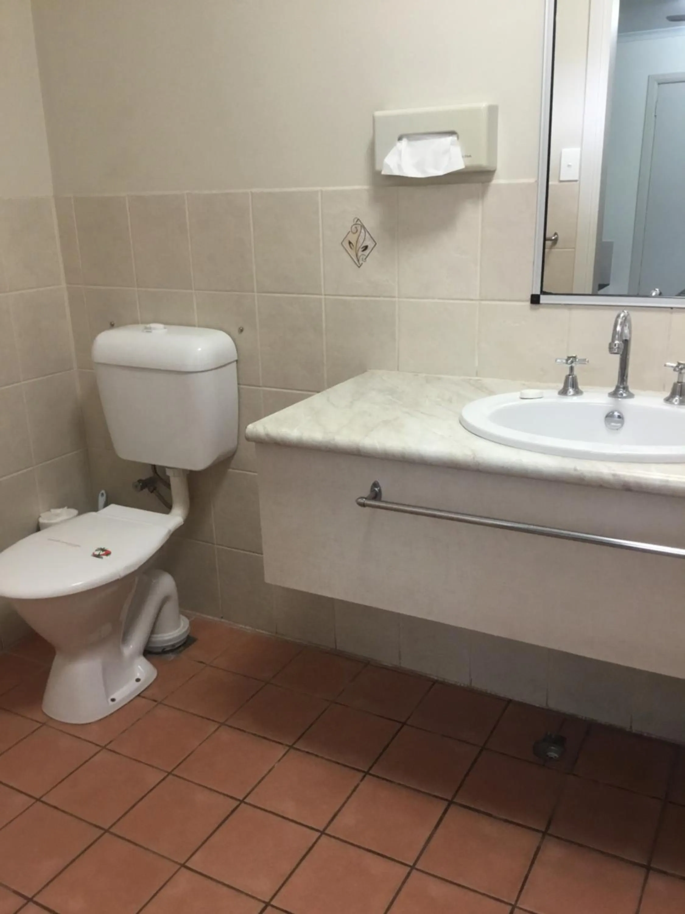 Golden Palms Motor Inn