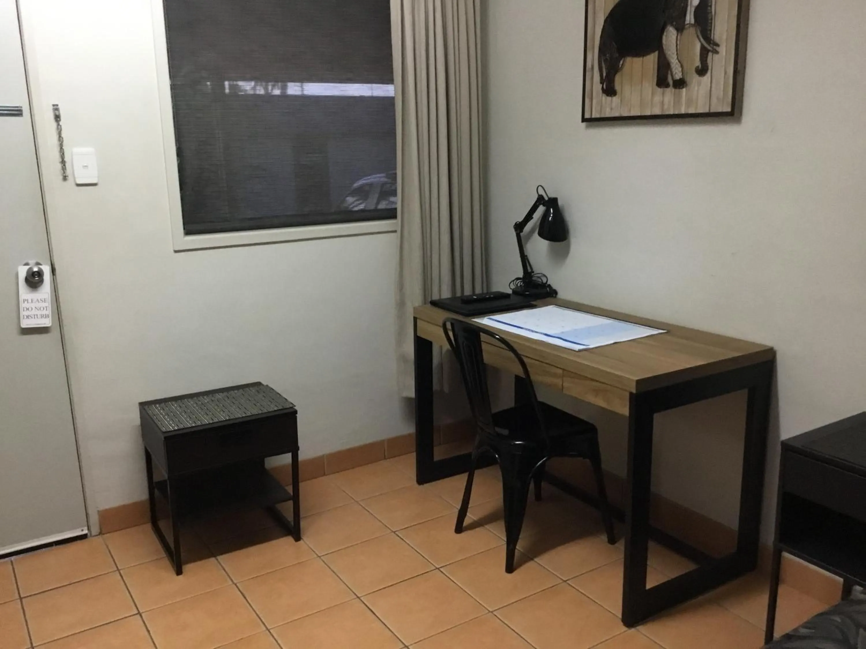 hair dresser in Golden Palms Motor Inn