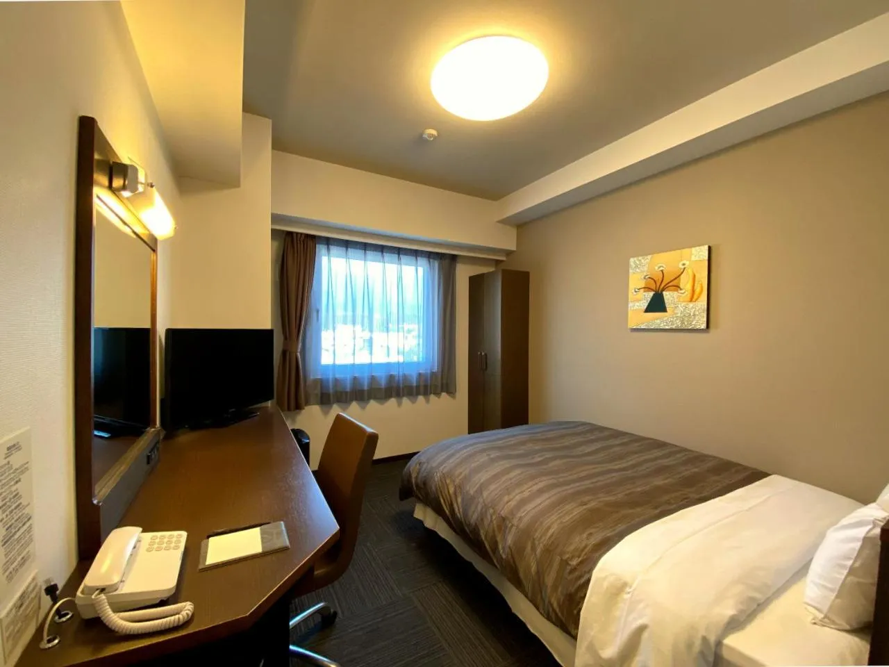 Photo of the whole room, Bed in Hotel Route-Inn Ina Inter