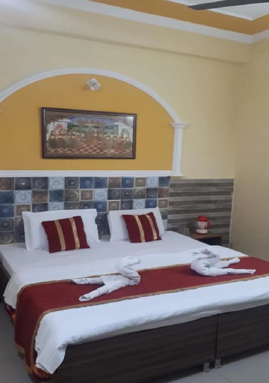 Bedroom in Hotel Ishan