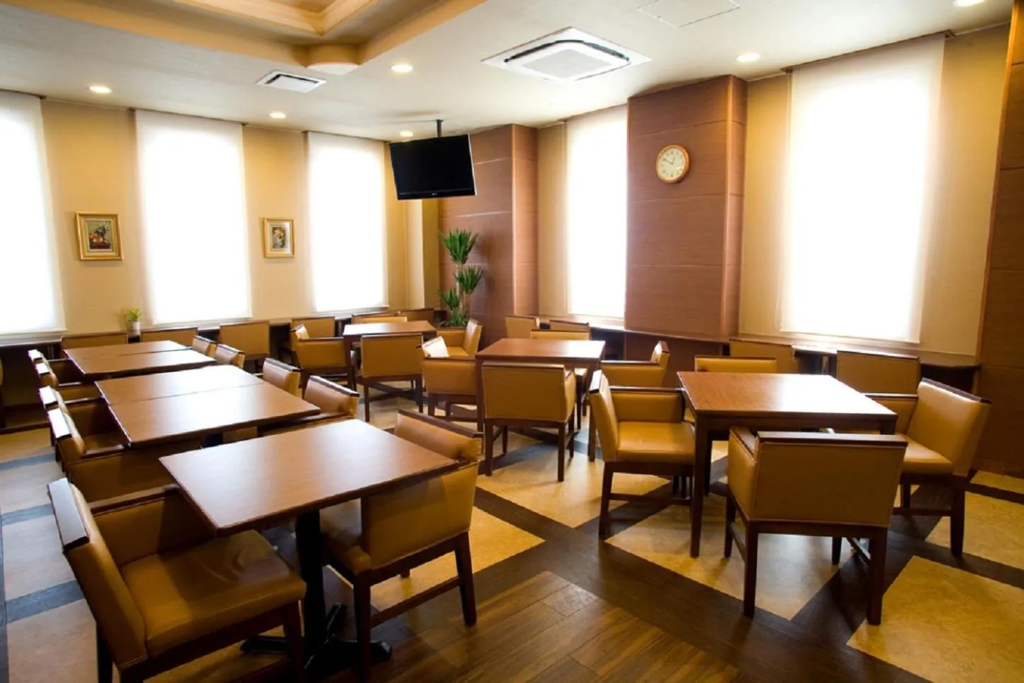 Restaurant/places to eat in Hotel Route-Inn Nanao Ekihigashi