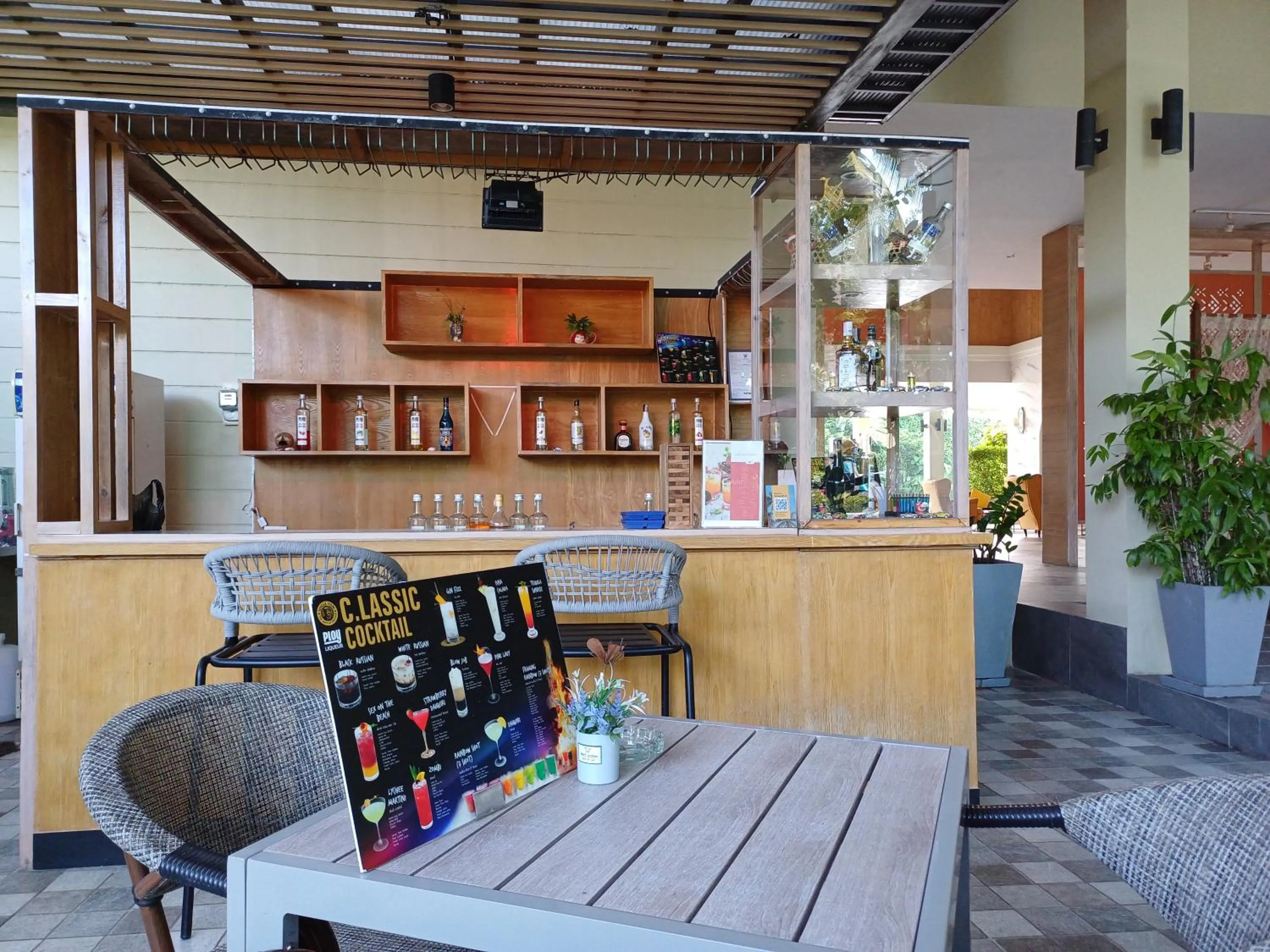 Lounge or bar in CRAFT Resort & Villas, Phuket Town