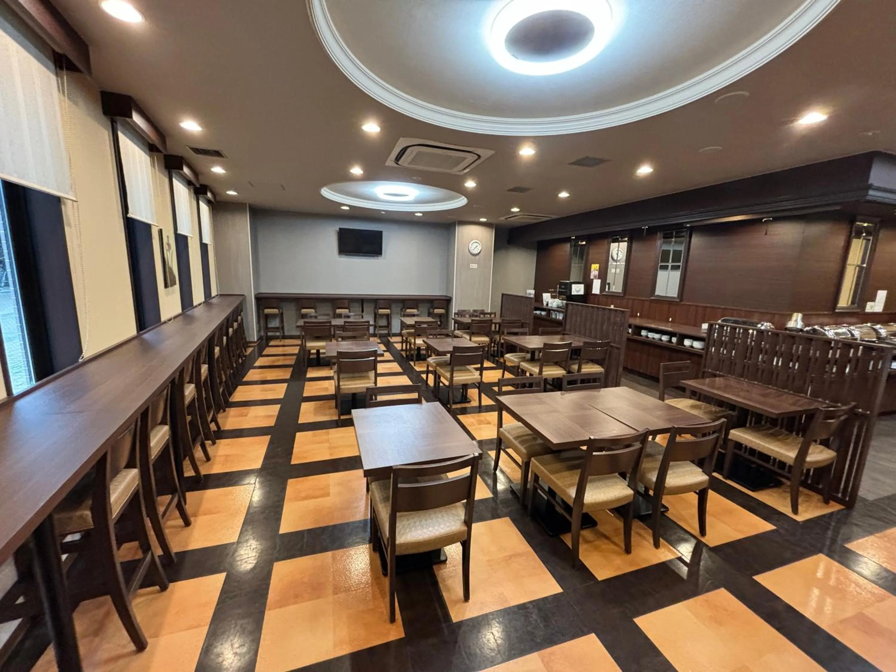 Restaurant/places to eat in Hotel Route-Inn Fukui Ekimae