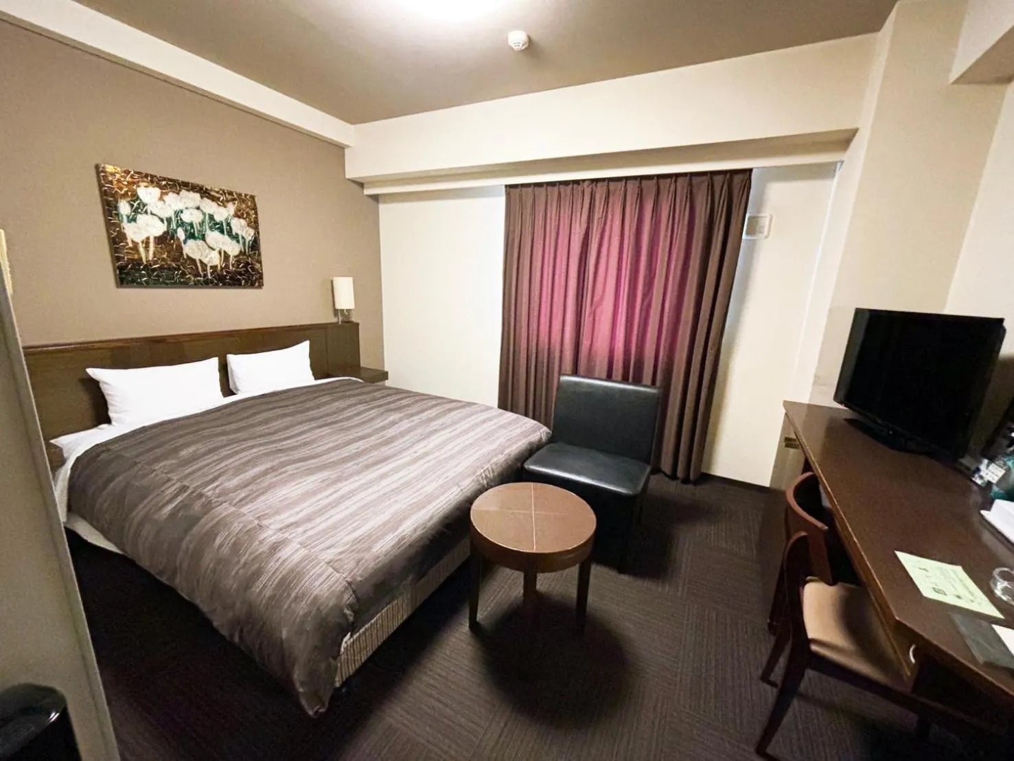 Photo of the whole room, Bed in Hotel Route-Inn Shibukawa
