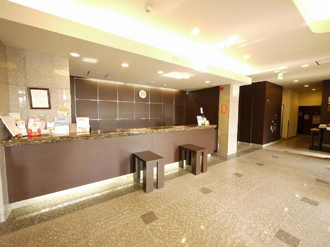 Lobby or reception in HOTEL ROUTE-INN Ota Minami -Kokudo 407 Gou-
