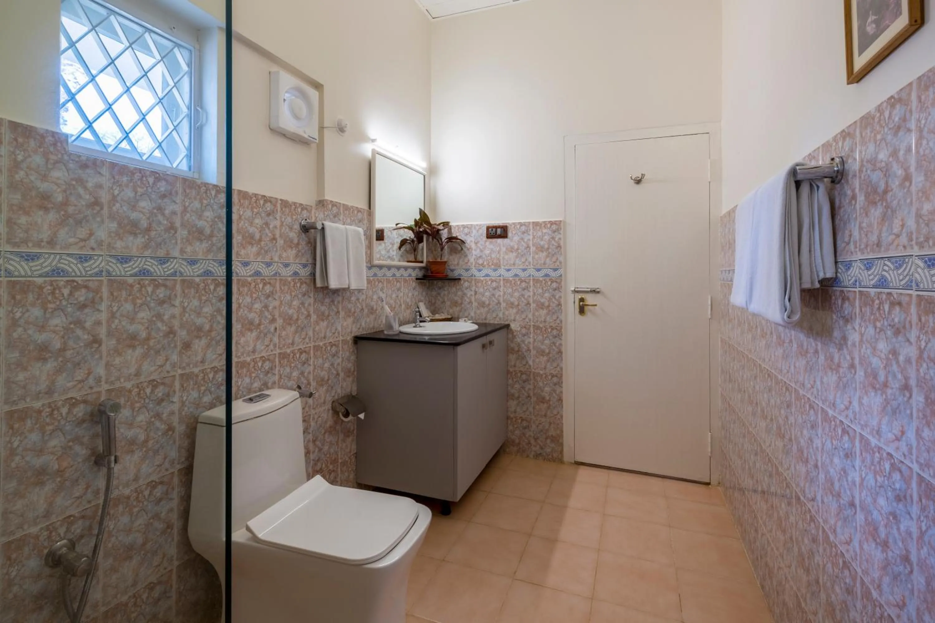 Shower in Ama Plantation Trails Coorg