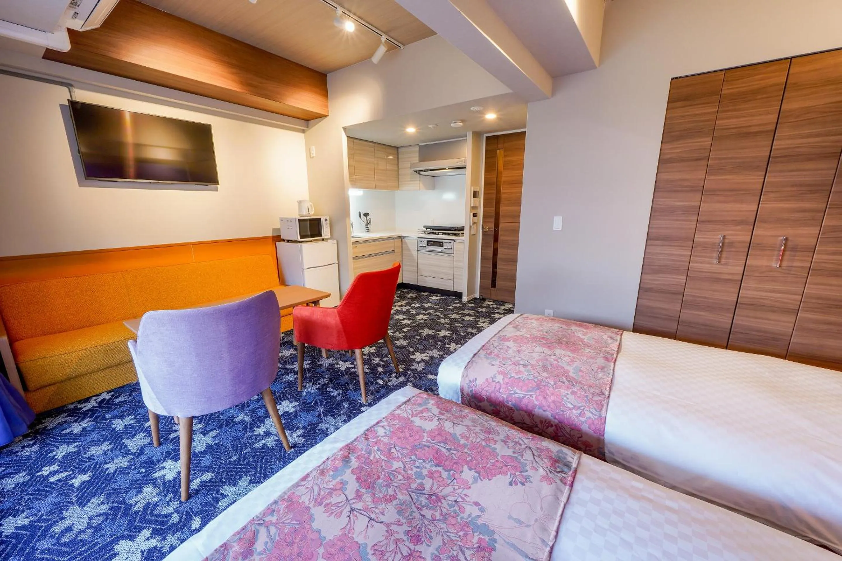 Living room, Bed in RESI STAY THE KYOTO