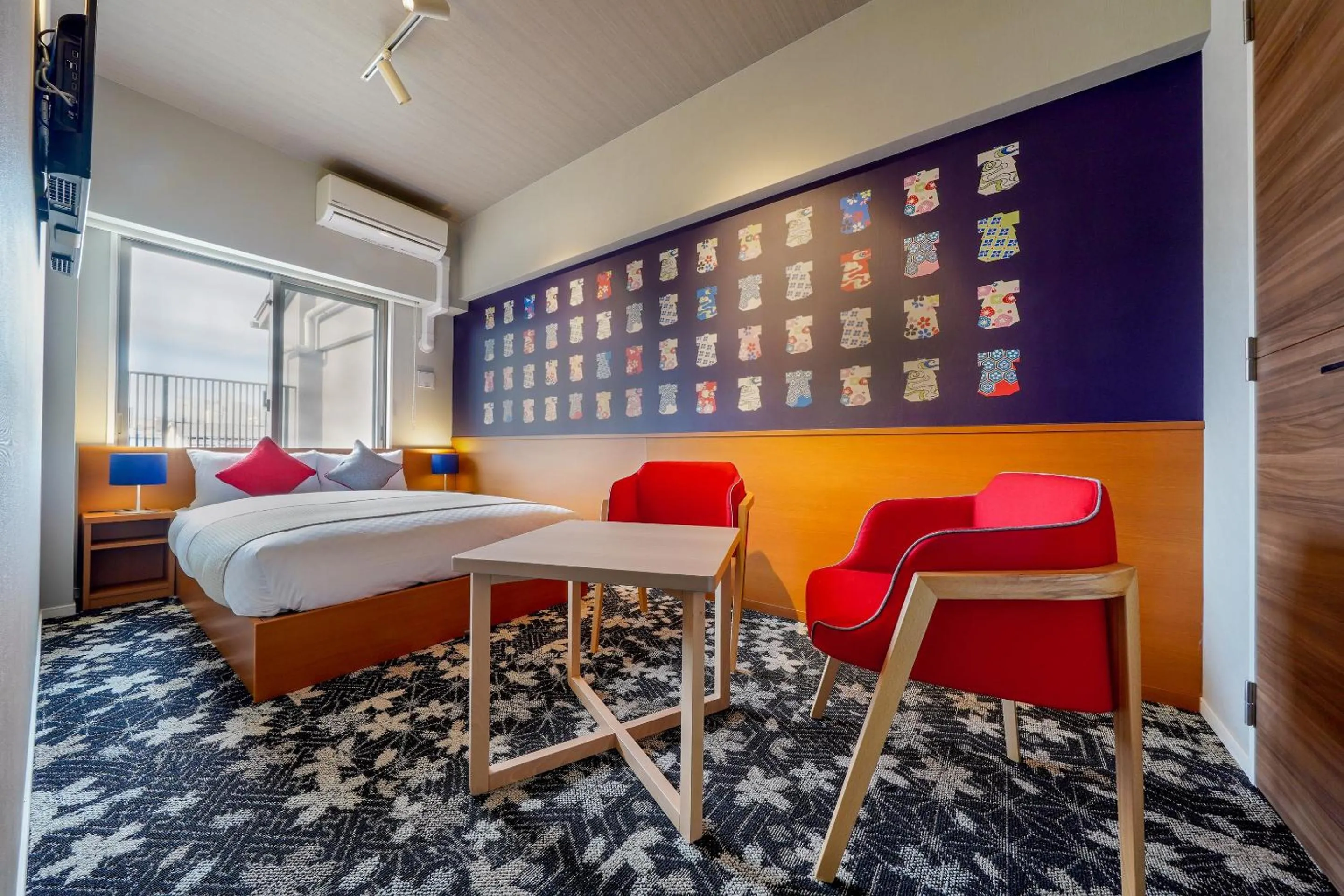 Living room, Bed in RESI STAY THE KYOTO