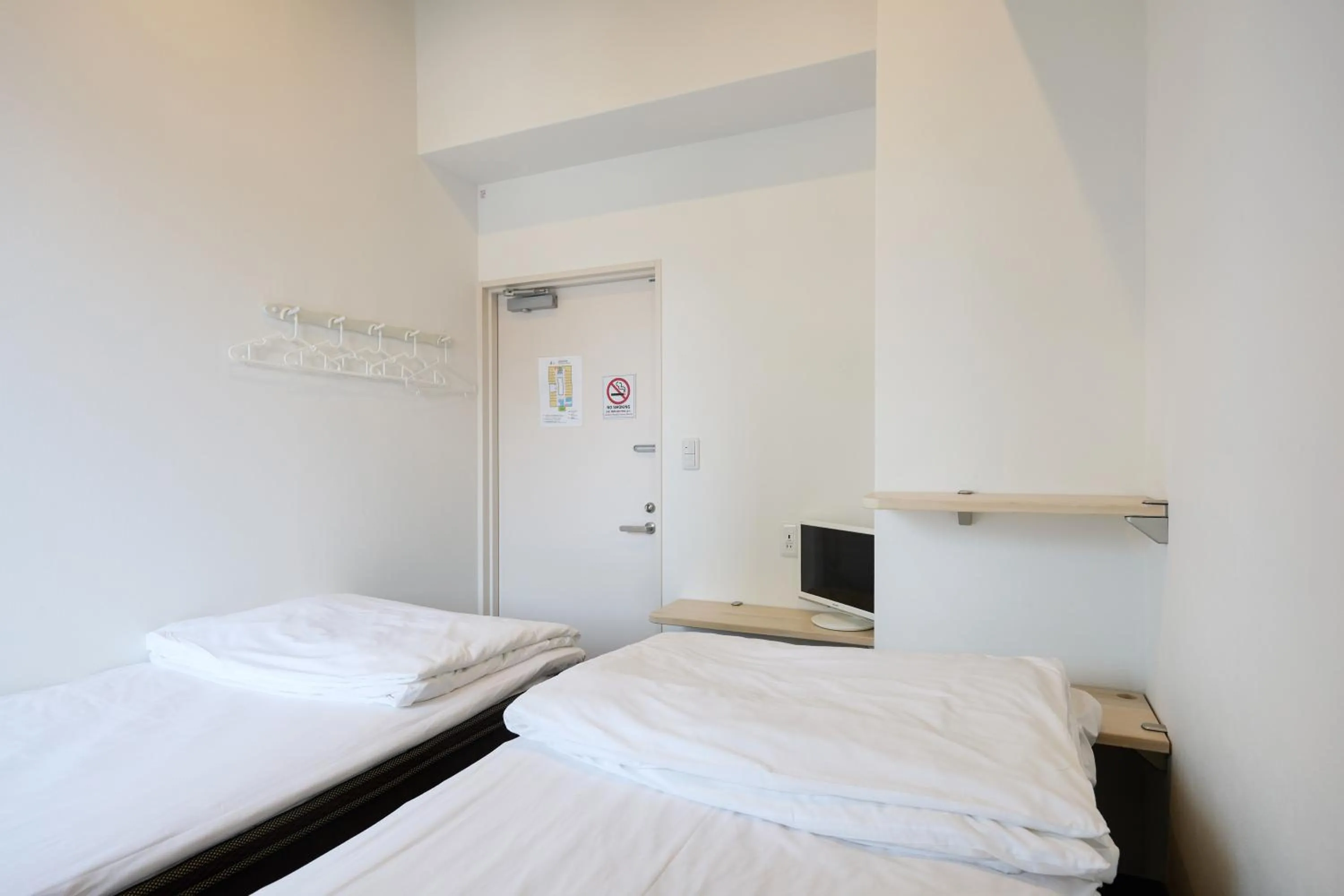 Photo of the whole room in Chura Cabin Kokusai-Dori