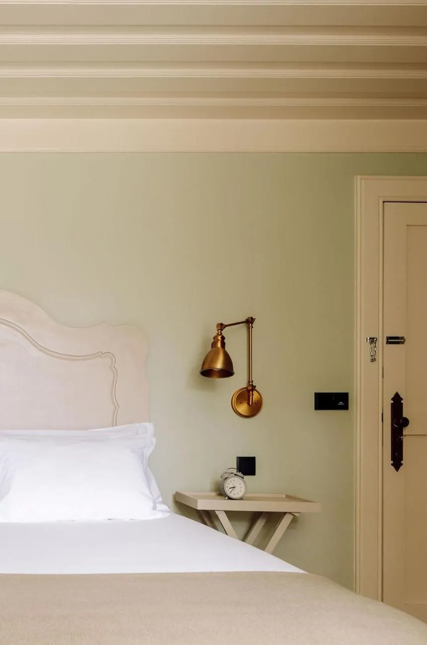 Decorative detail, Bed in Quinta Nova Winery House - Relais & Châteaux