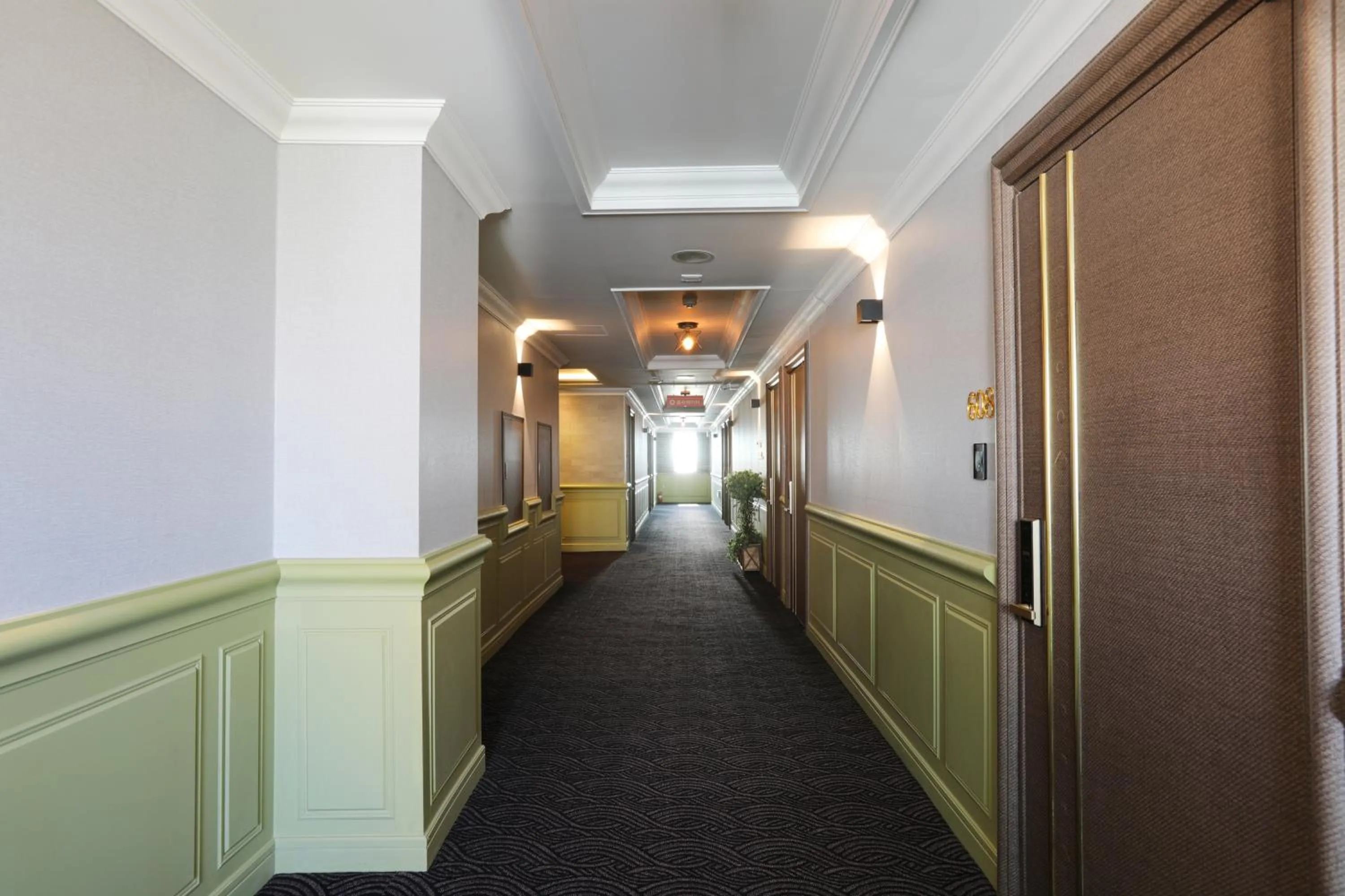 Property building in Gwangju Empire Hotel