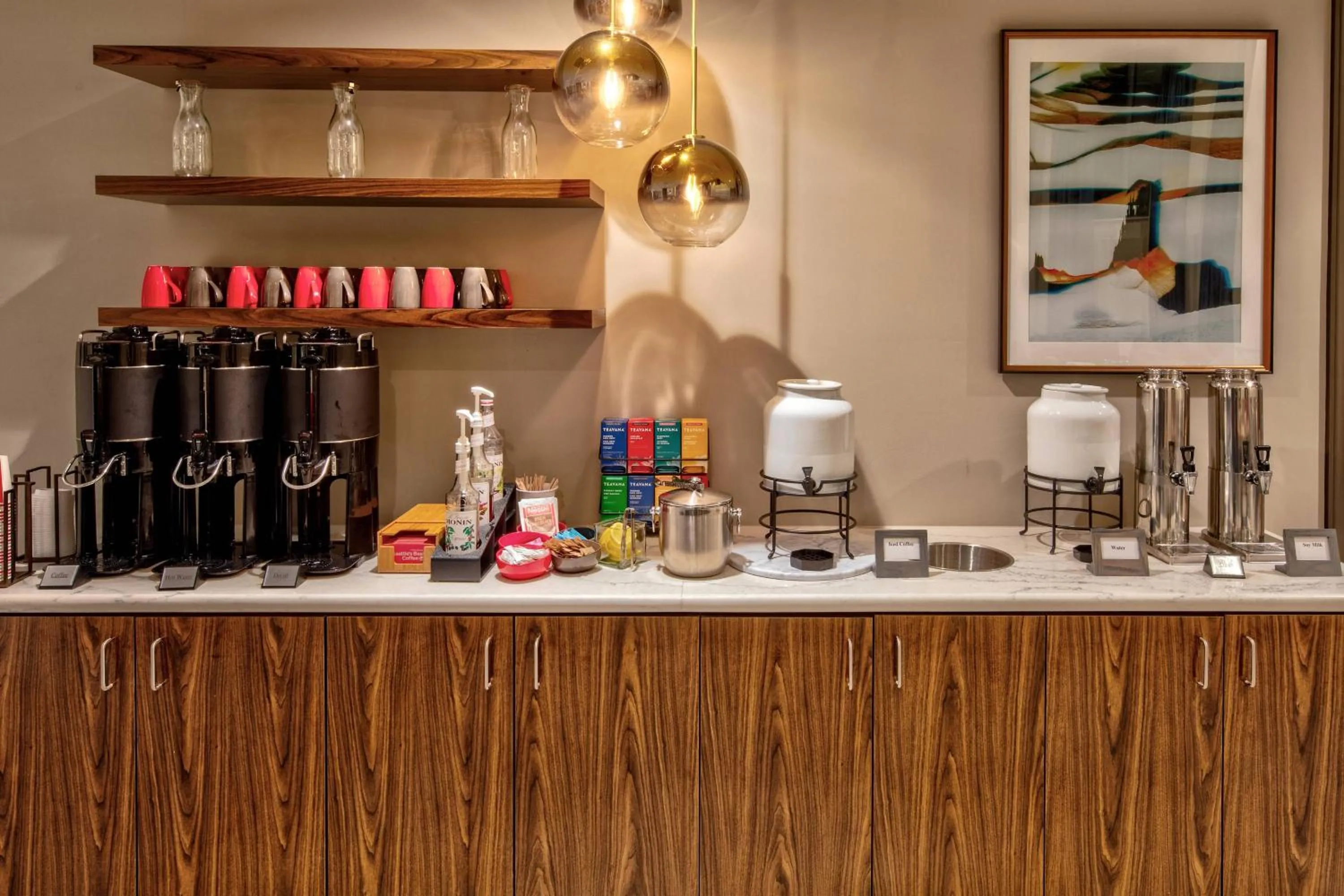 Restaurant/places to eat in Residence Inn by Marriott Nashville Green Hills