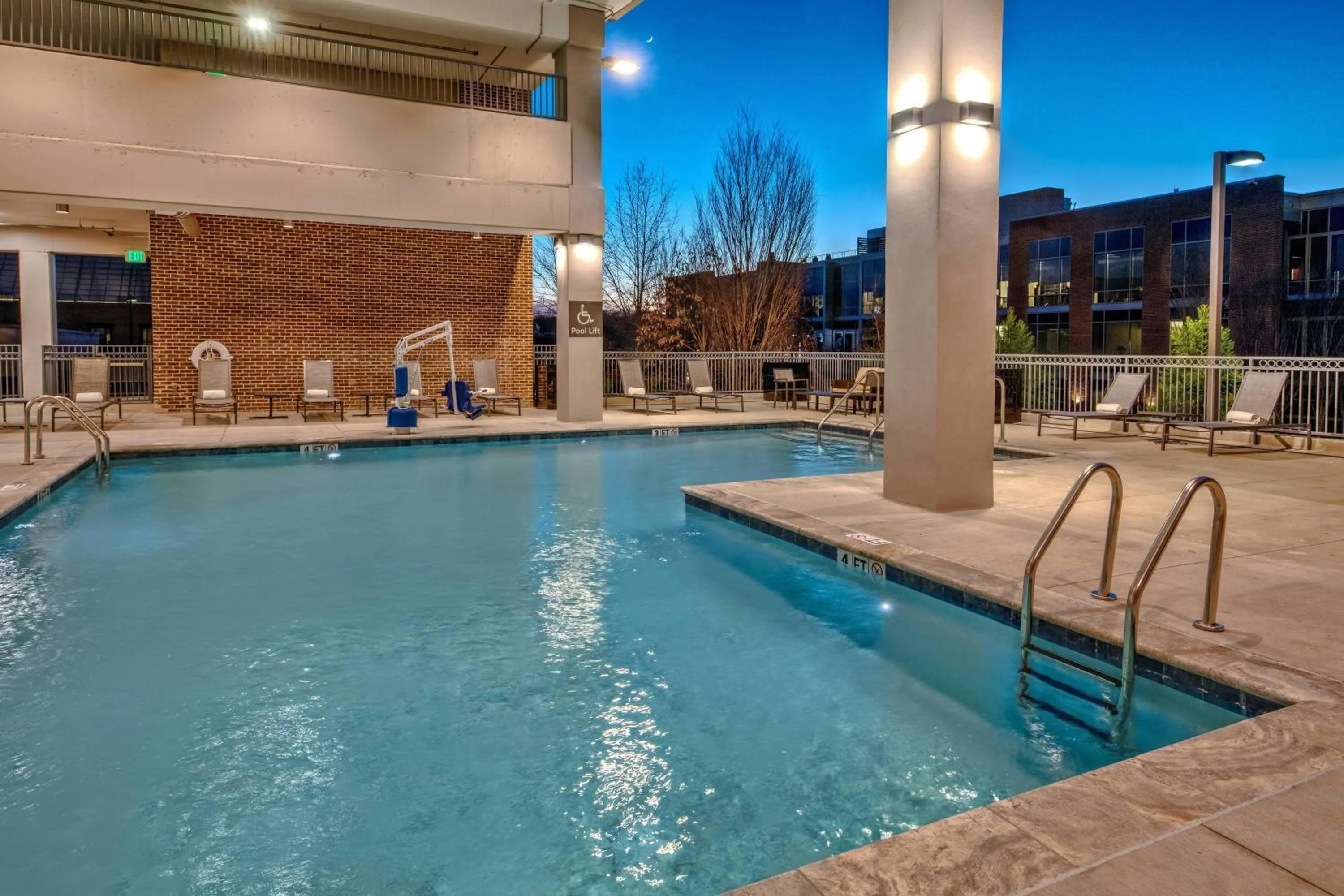 Swimming pool in Residence Inn by Marriott Nashville Green Hills