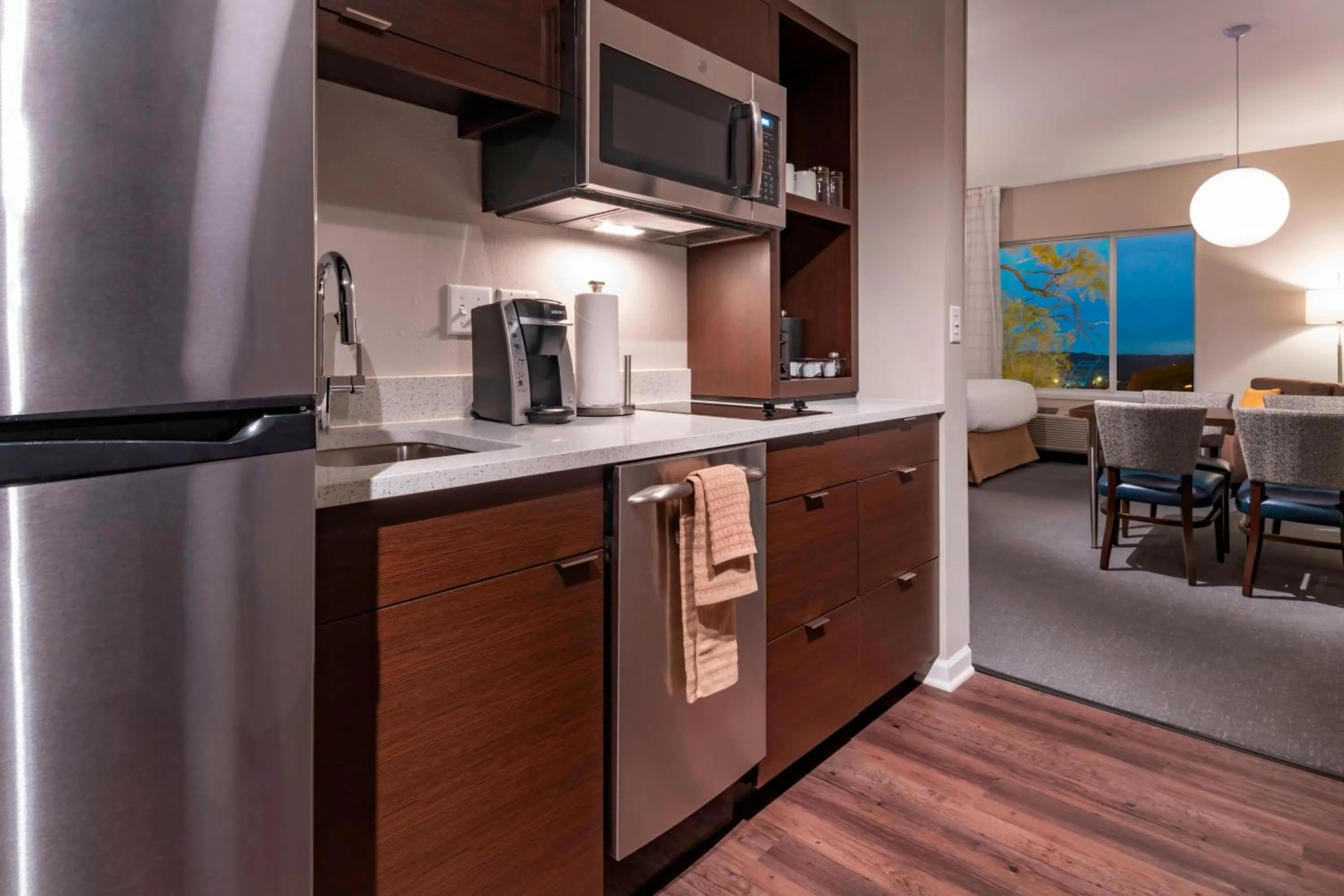 Kitchen or kitchenette in TownePlace Suites by Marriott Leavenworth