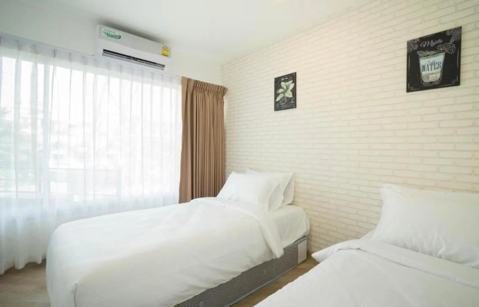 Bedroom, Bed in The Lux Ladprao 10