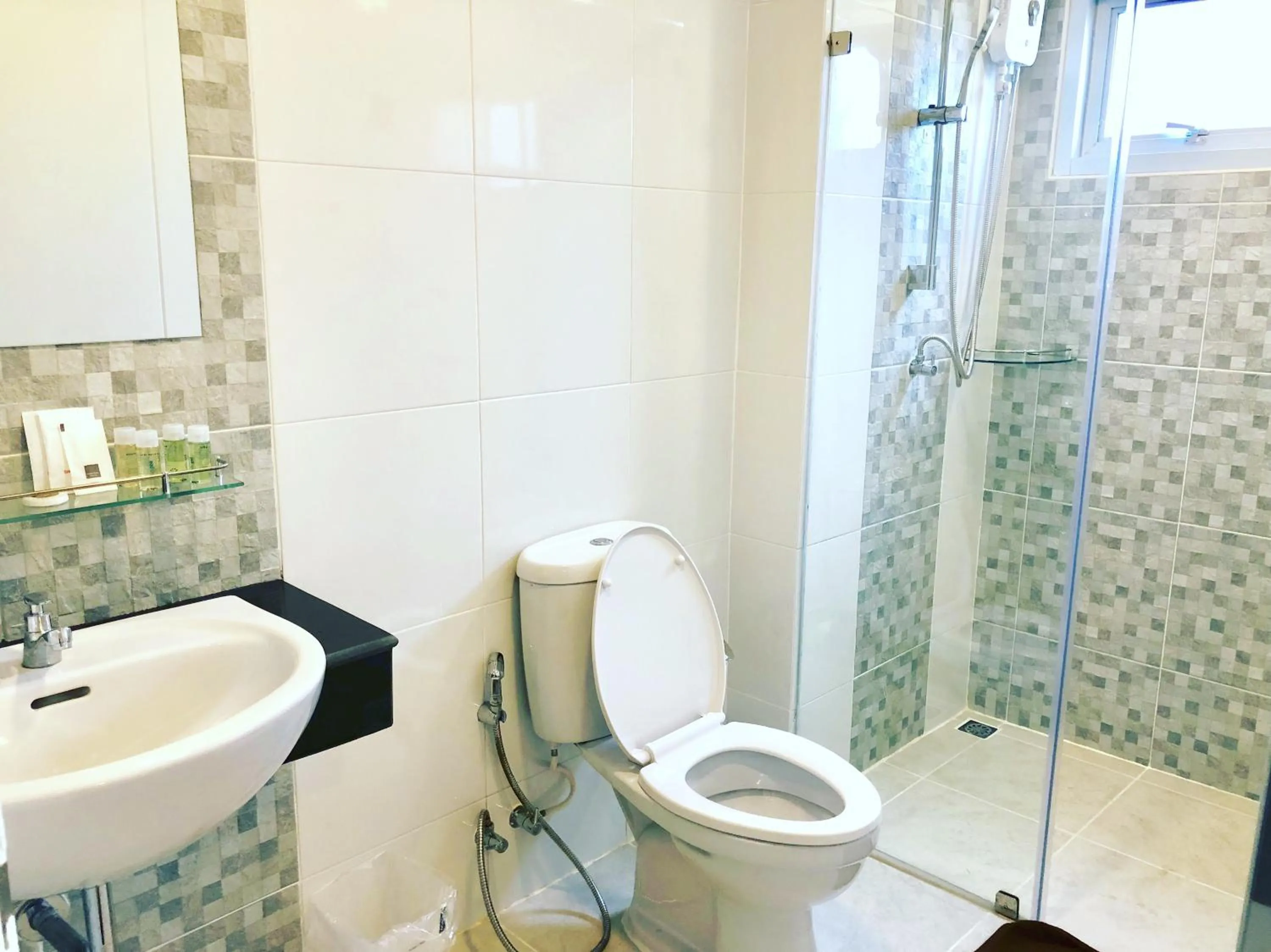 Toilet in The Lux Ladprao 10