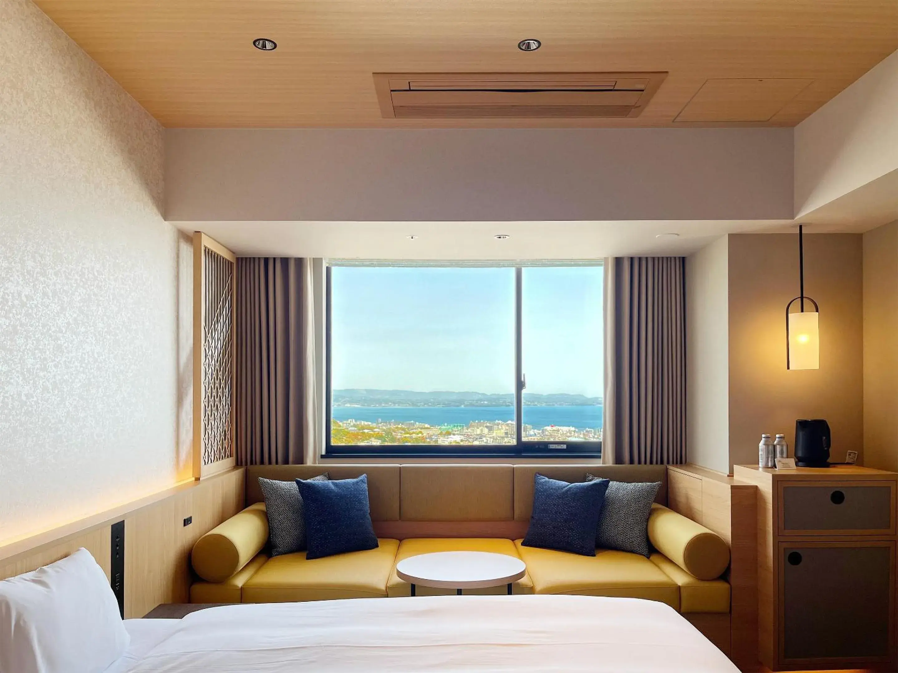 HOSHI KAN Standard Room with Ocean View (35㎡) - Buffet Breakfast and Dinner Included (WA DINING HOSHI) - The Number of Beds Depends on the Number of Guests in Beppu SUGINOI HOTEL HOSHI KAN Standard Room with Ocean View (35㎡) - Buffet Breakfast and Dinner Included (WA DINING HOSHI) - The Number of Beds Depends on the Number of Guests in Beppu SUGINOI HOTEL