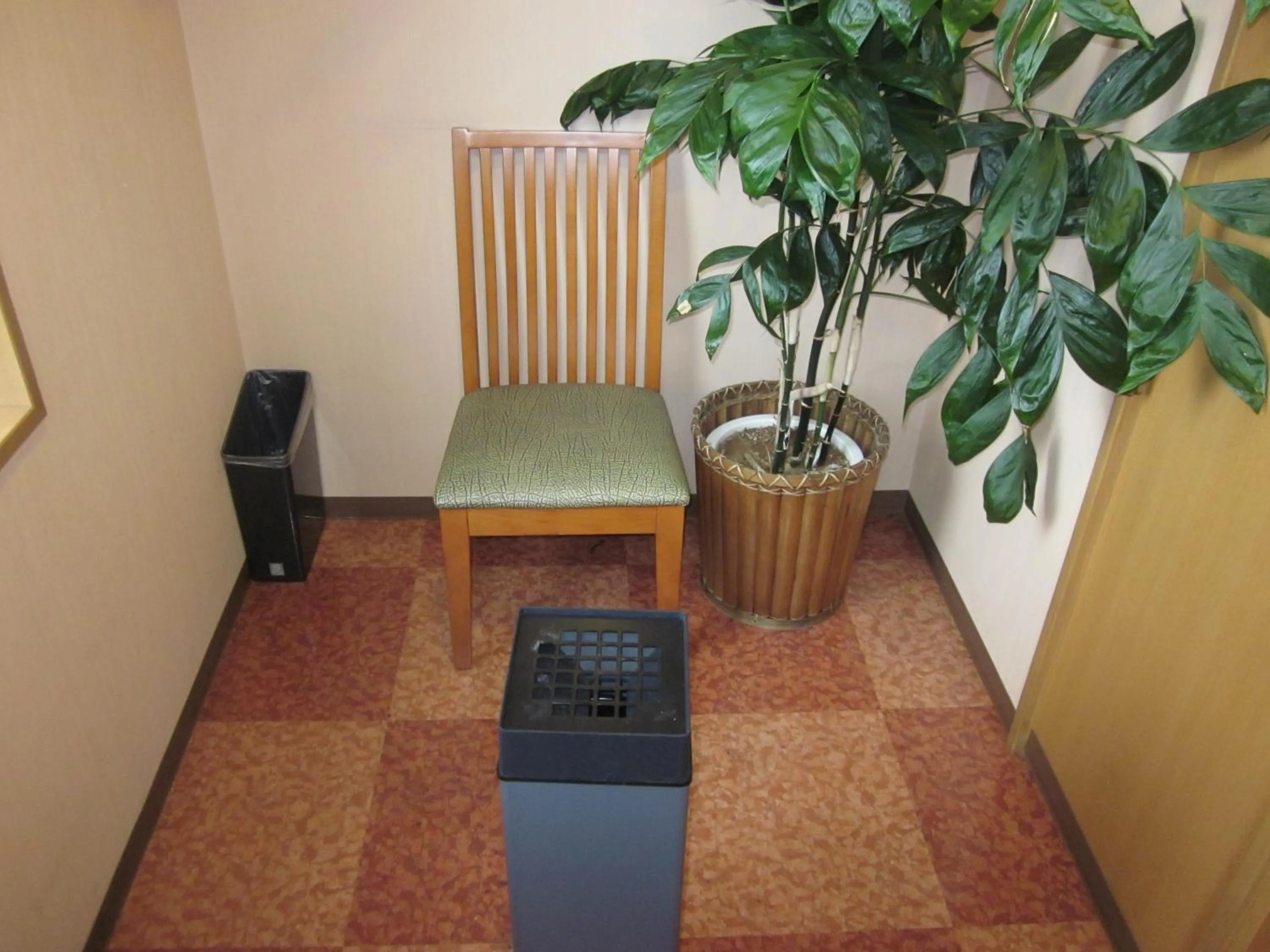 Decorative detail in Hotel Route-Inn Hamamatsu Nishi Inter