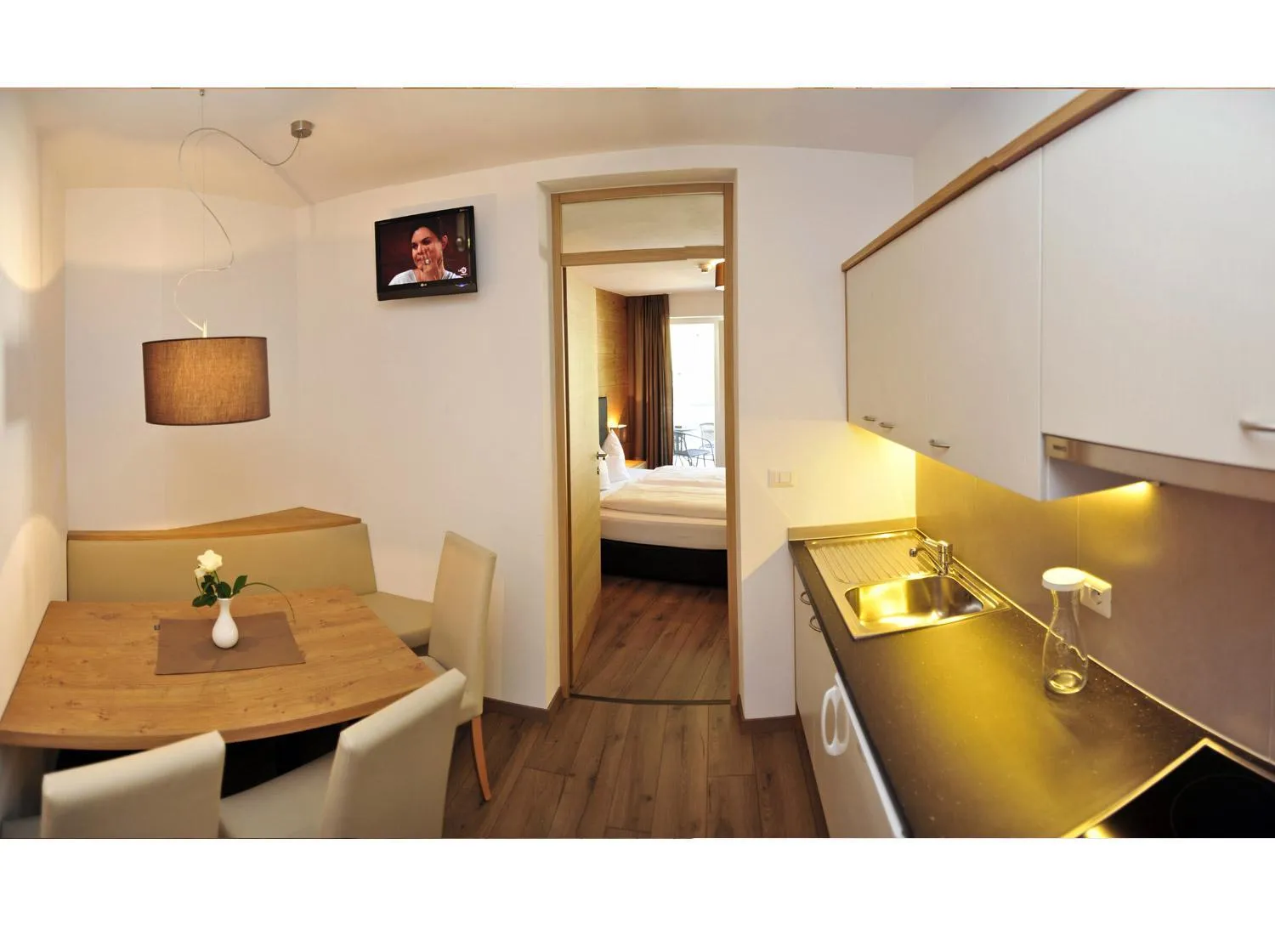 Kitchen or kitchenette in Apparthotel Central
