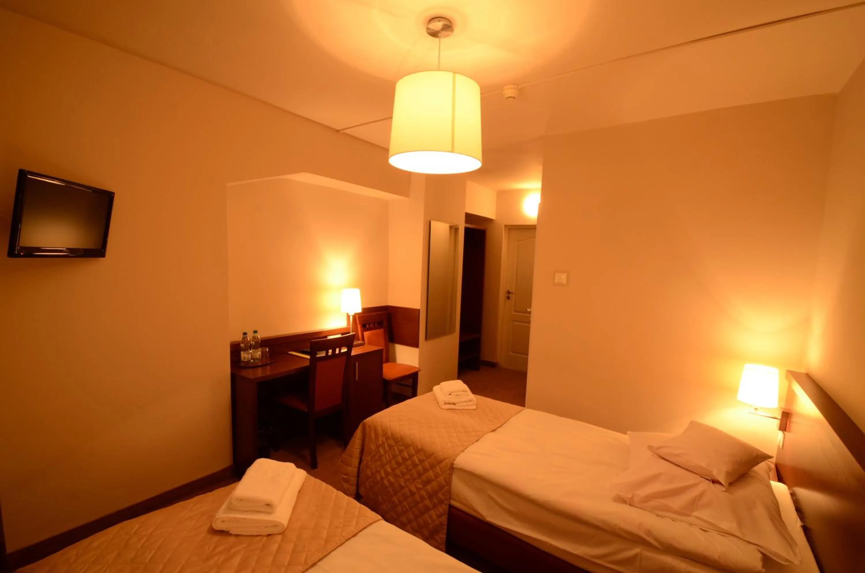 Standard Twin Room in Hotel PZMot