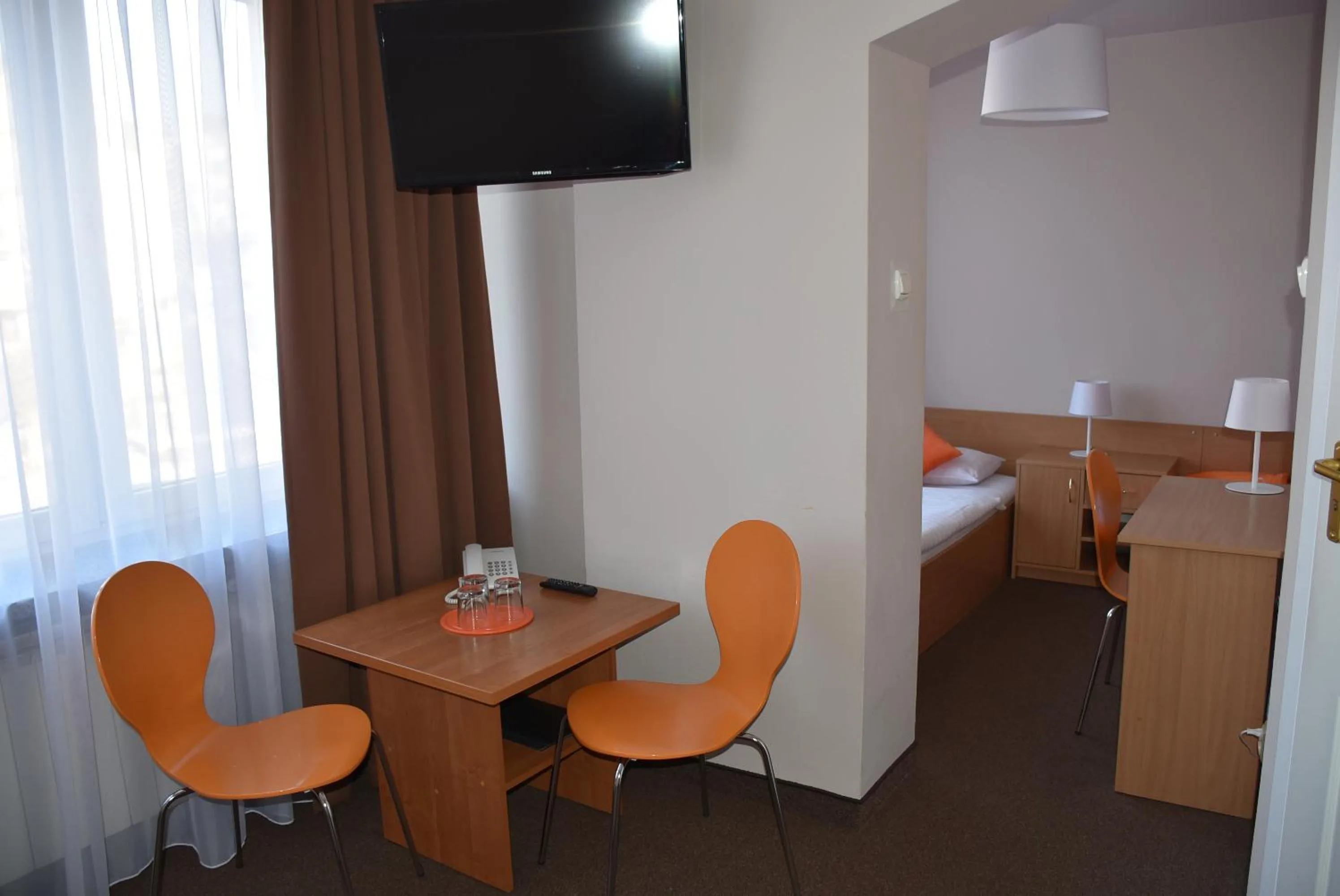 Economy Triple Room in Hotel PZMot