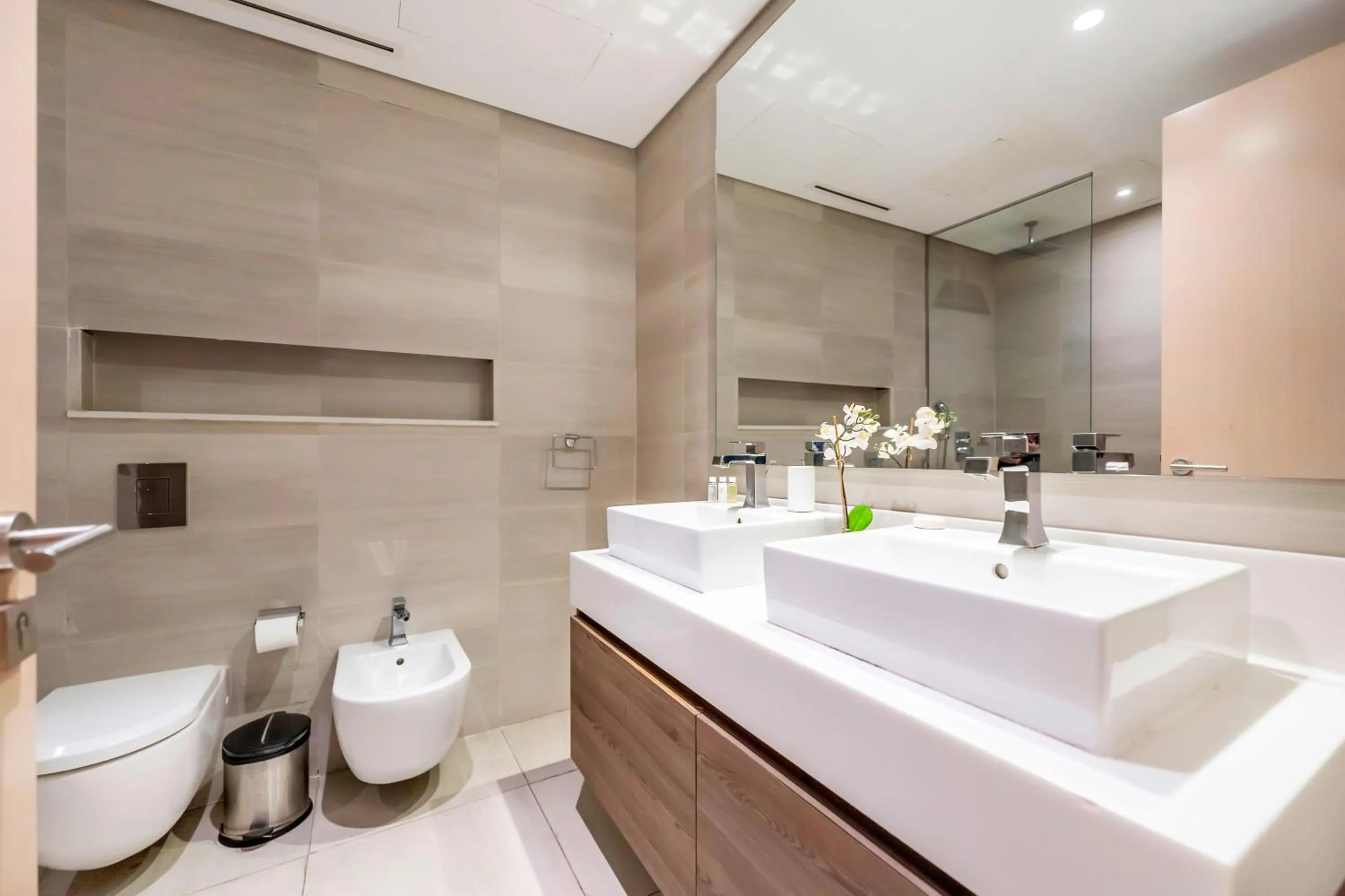 Bathroom in FAM Living - Mada Residences Downtown Dubai