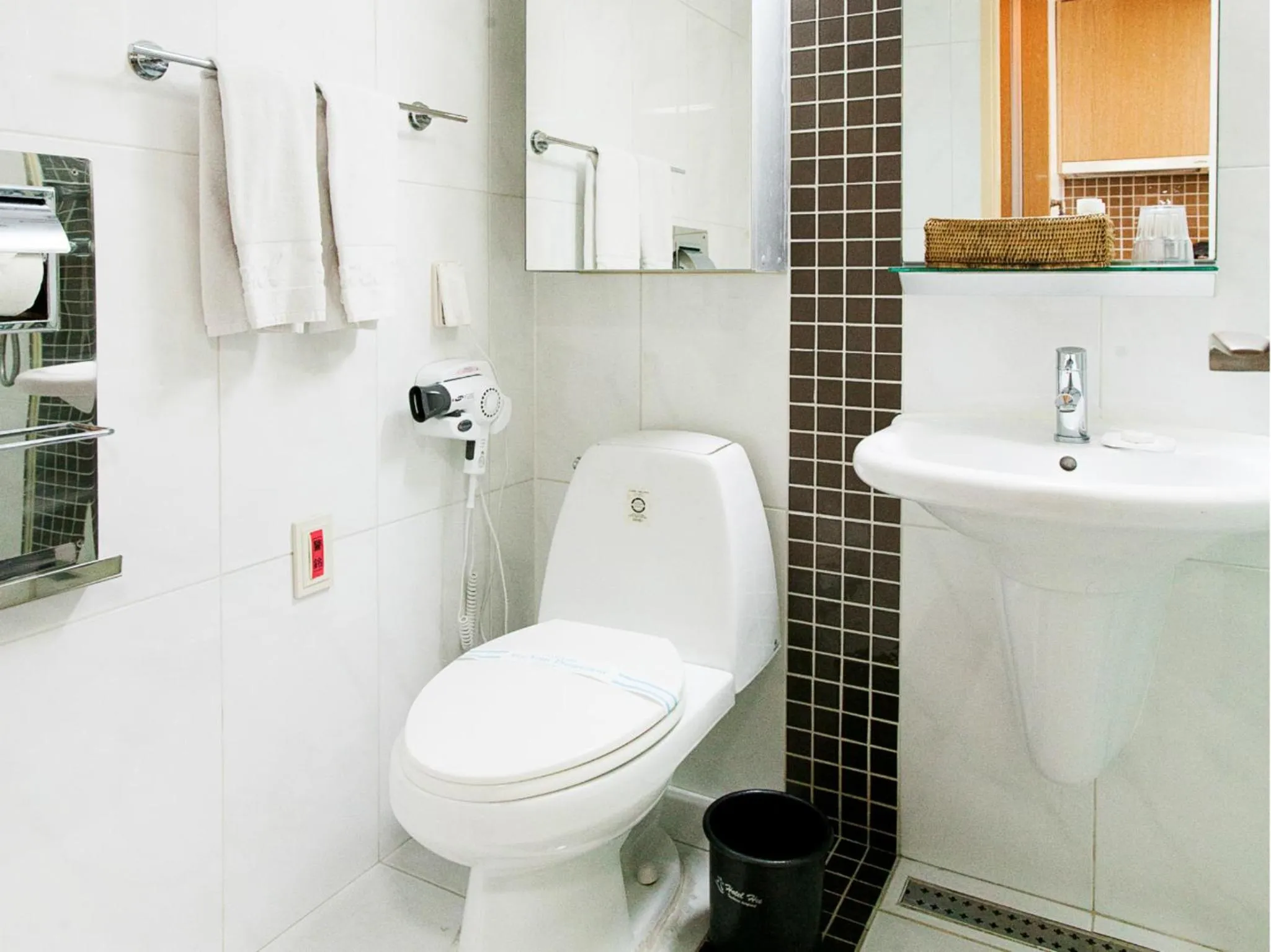 Bathroom in Hotel Hu Incheon Airport