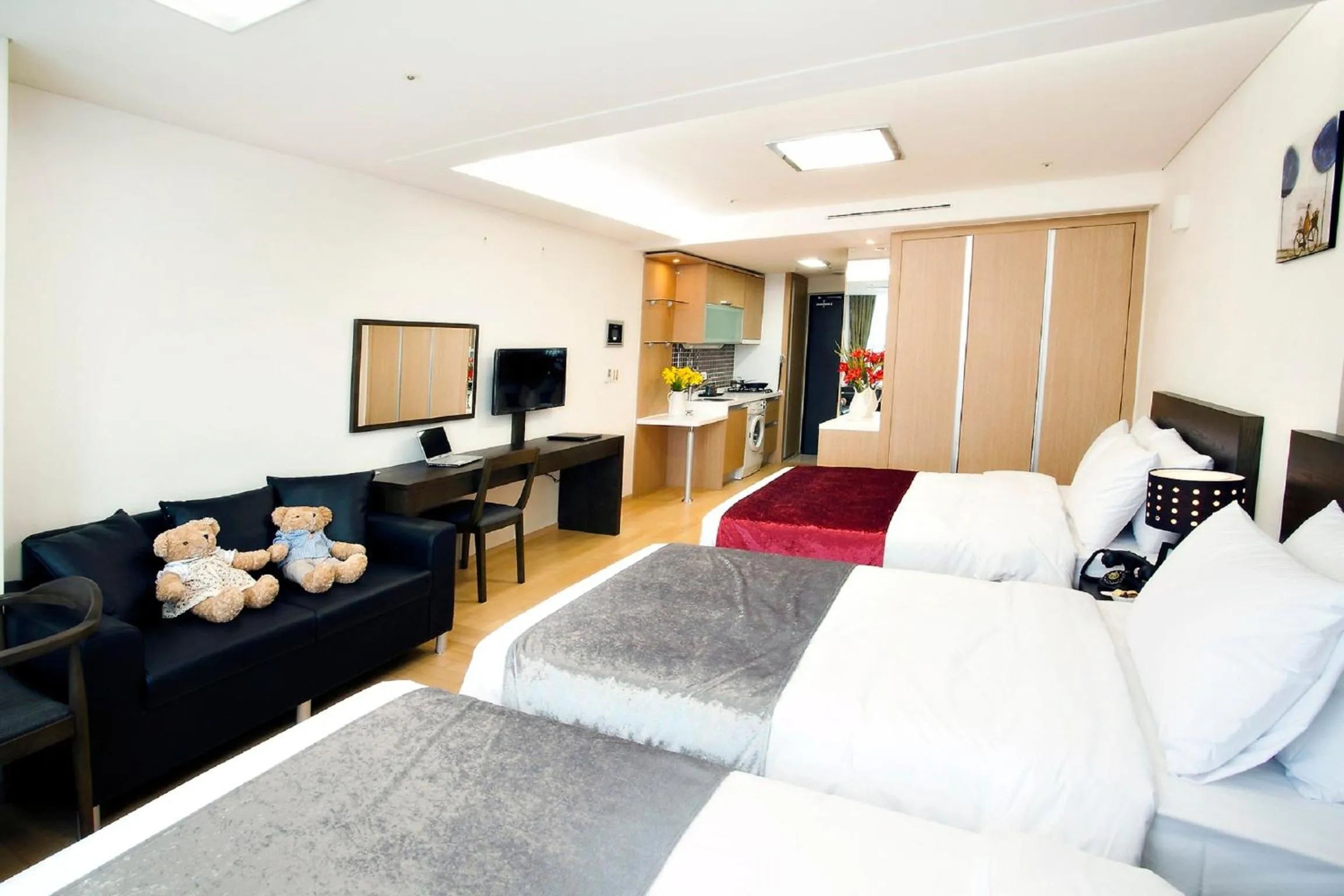 Photo of the whole room in Hotel Hu Incheon Airport