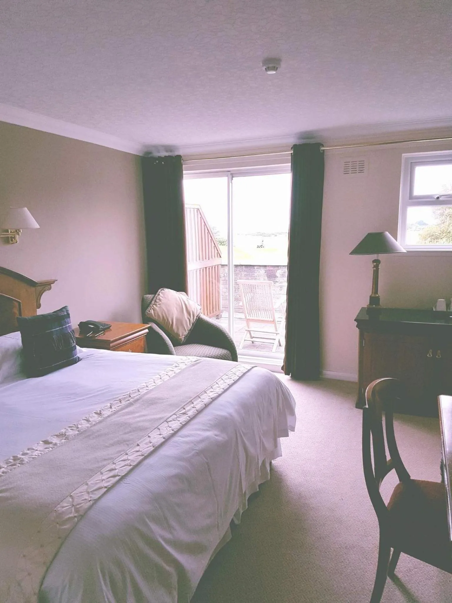 Bedroom, Bed in The Powfoot Hotel, Annan