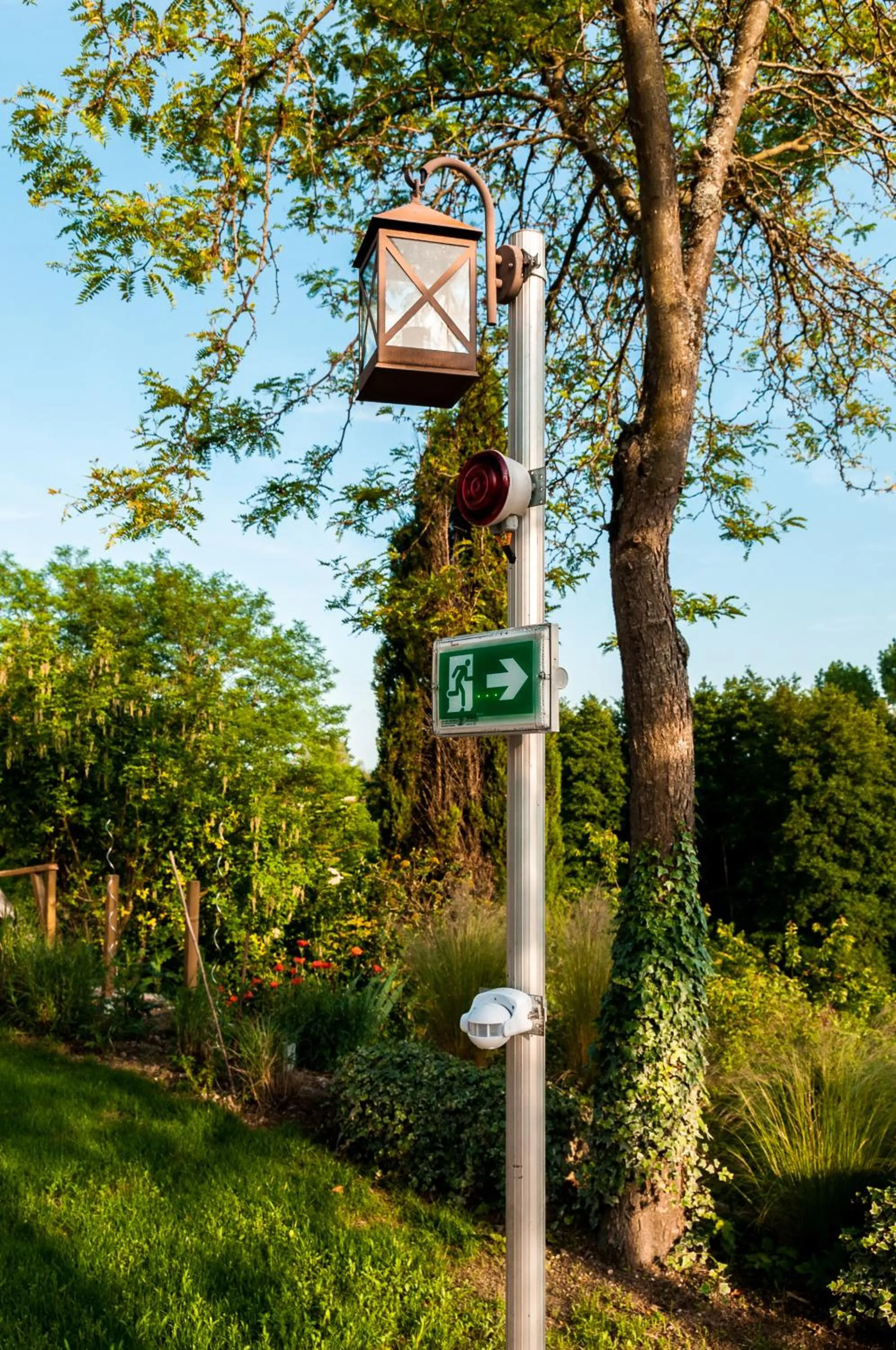 Decorative detail in Logis Hôtels Troglododo